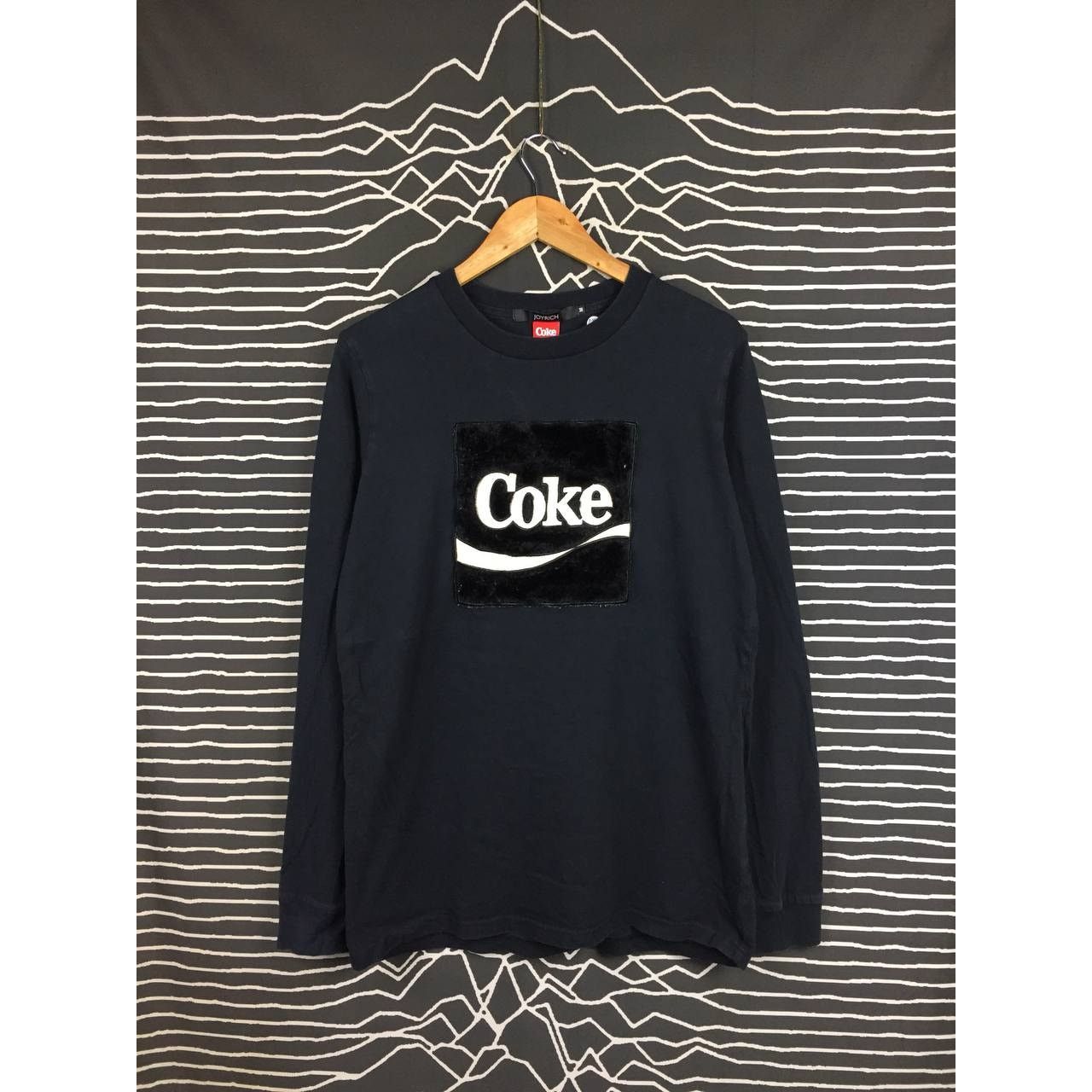 Coca Cola × Joyrich Joyrich X Coca Cola Coke Faux Fur Logo Longsleeve Tee Size US M / EU 48-50 / 2 - 2 Thumbnail