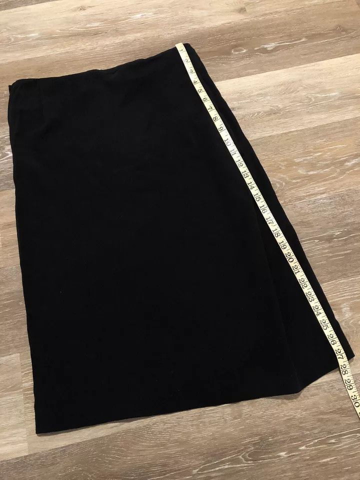 Yohji Yamamoto Yohji Yamamoto black skirt Sz XS Size 27" / US 4 / IT 40 - 8 Thumbnail
