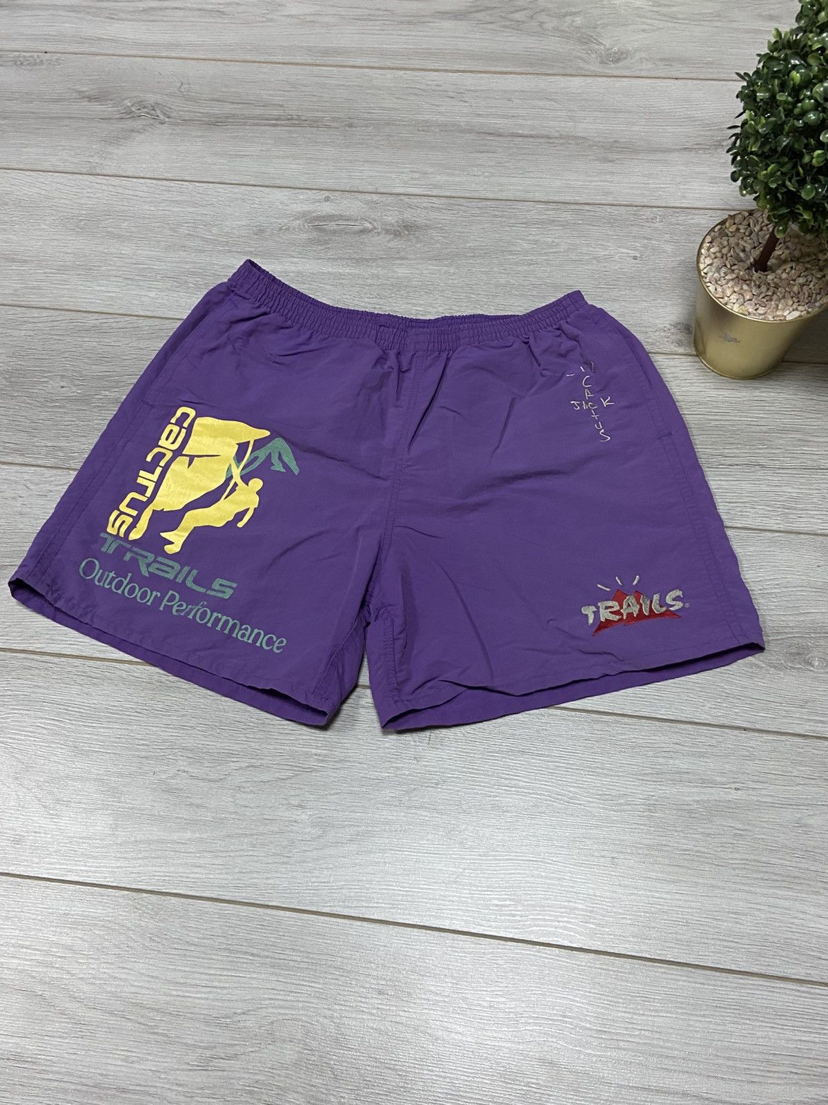 Travis Scott Cactus Jack Trails Outdoor Hiking Shorts Large Size US 34 / EU 50 - 2 Thumbnail