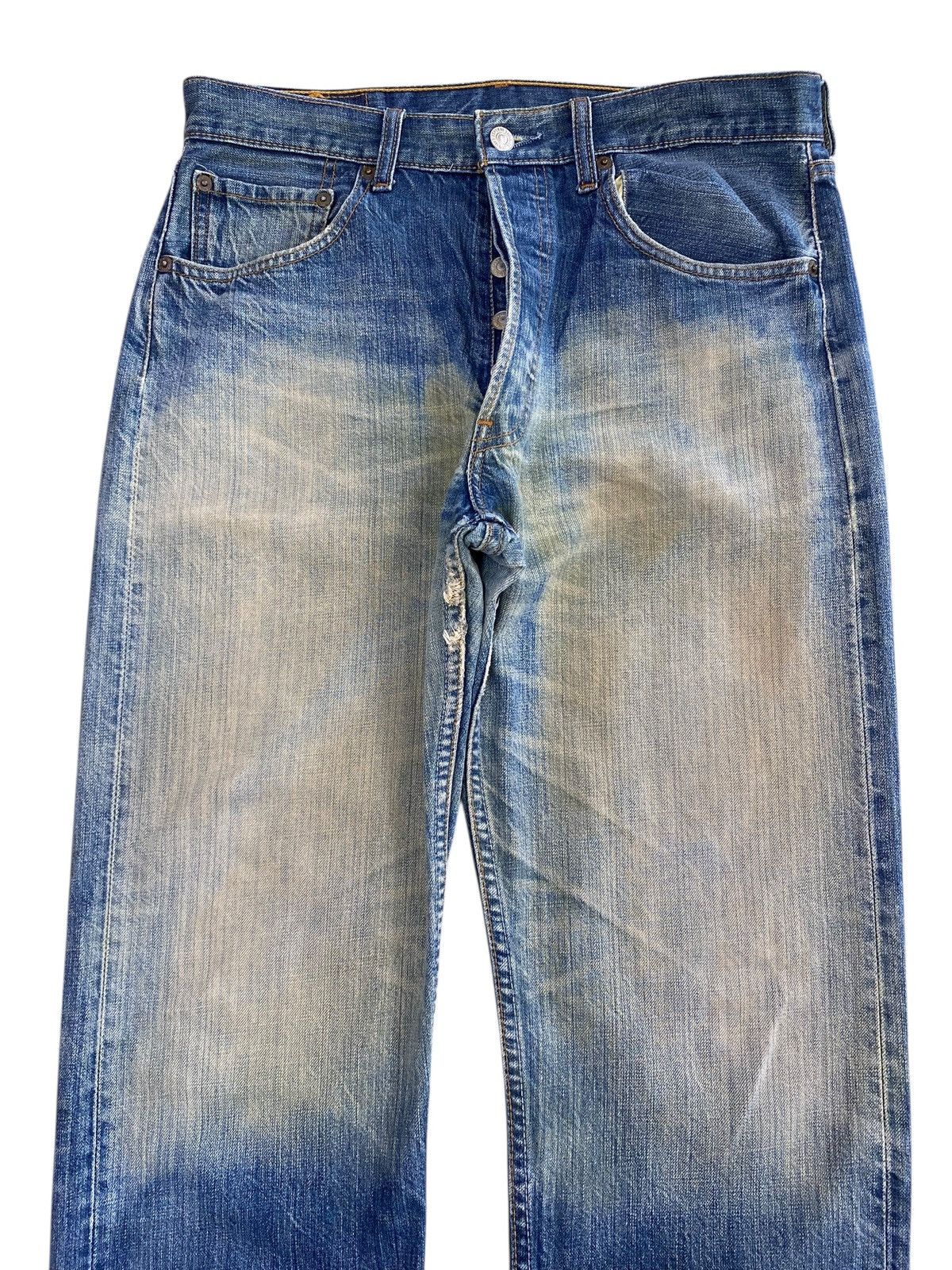 Levi's Levi’s Blue Faded Wash Style Loose Jeans Size US 32 / EU 48 - 2 Thumbnail