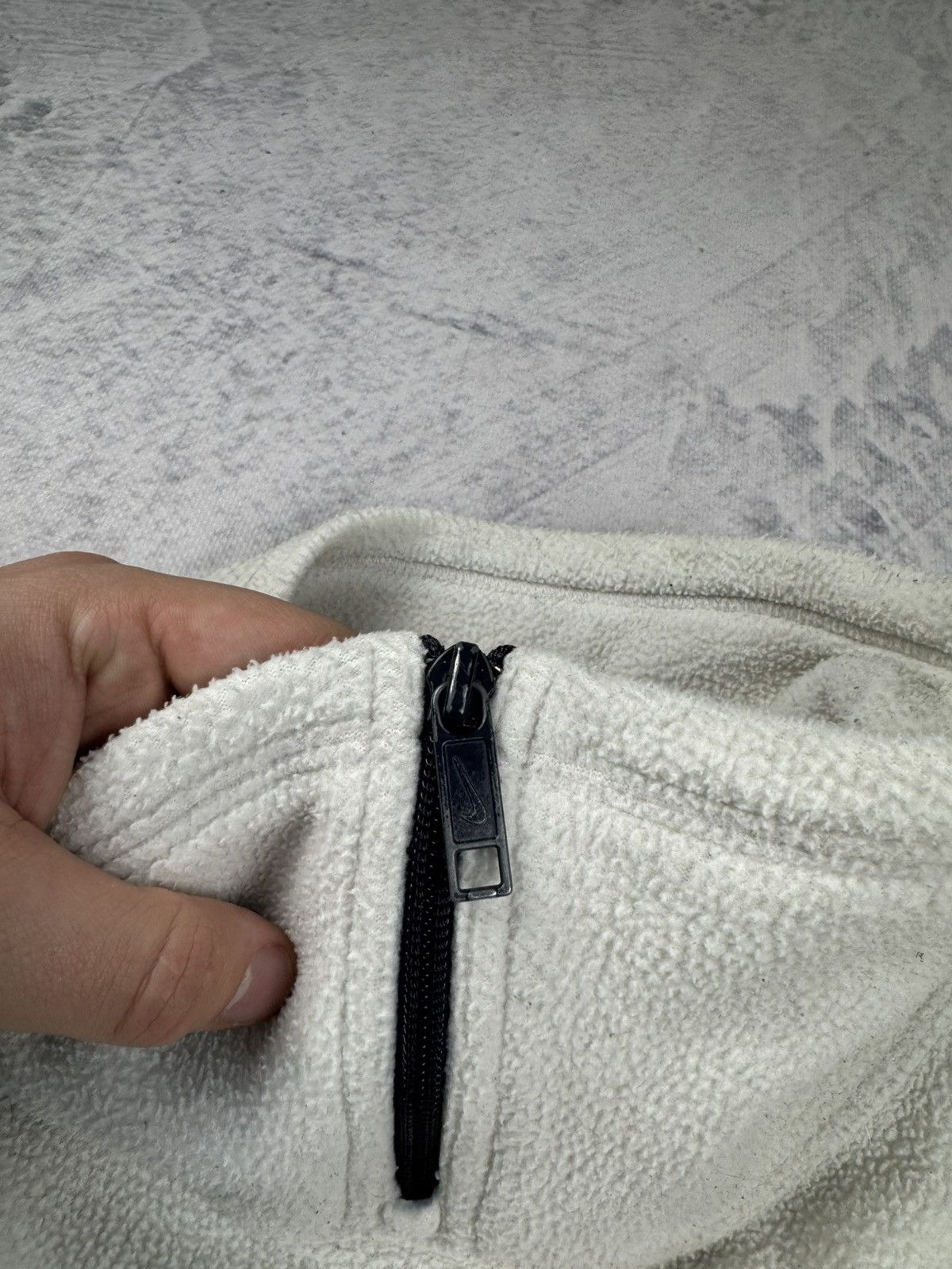 Nike × Vintage NIKE TEDDY FLEECE VINTAGE CENTER OVERSIZE BOXY SWEATSHIRT Size US L / EU 52-54 / 3 - 7 Thumbnail