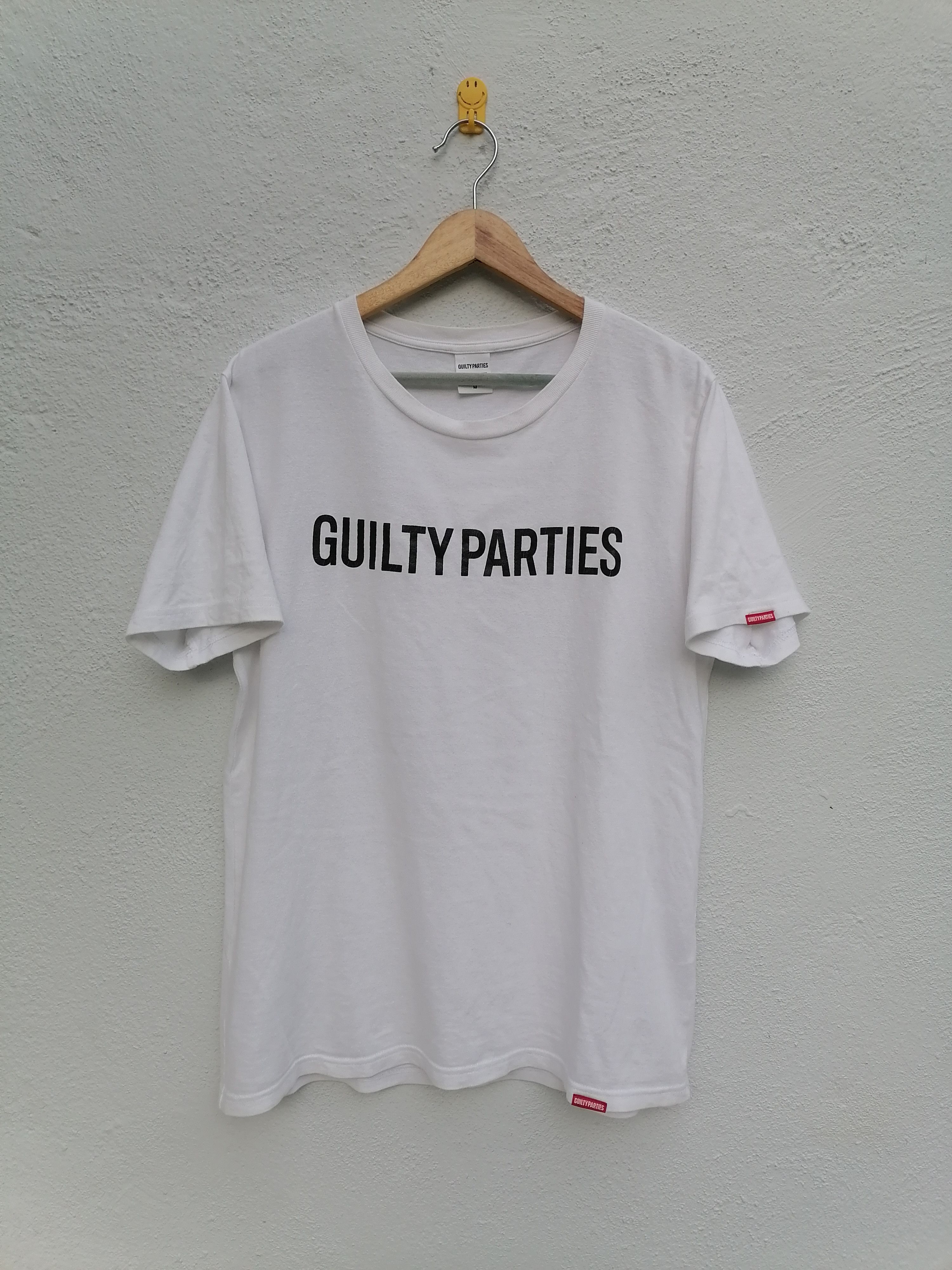 Japanese Brand × Wacko Maria Wacko Maria Guilty Parties Lay Out T-shirt Size US M / EU 48-50 / 2 - 1 Thumbnail