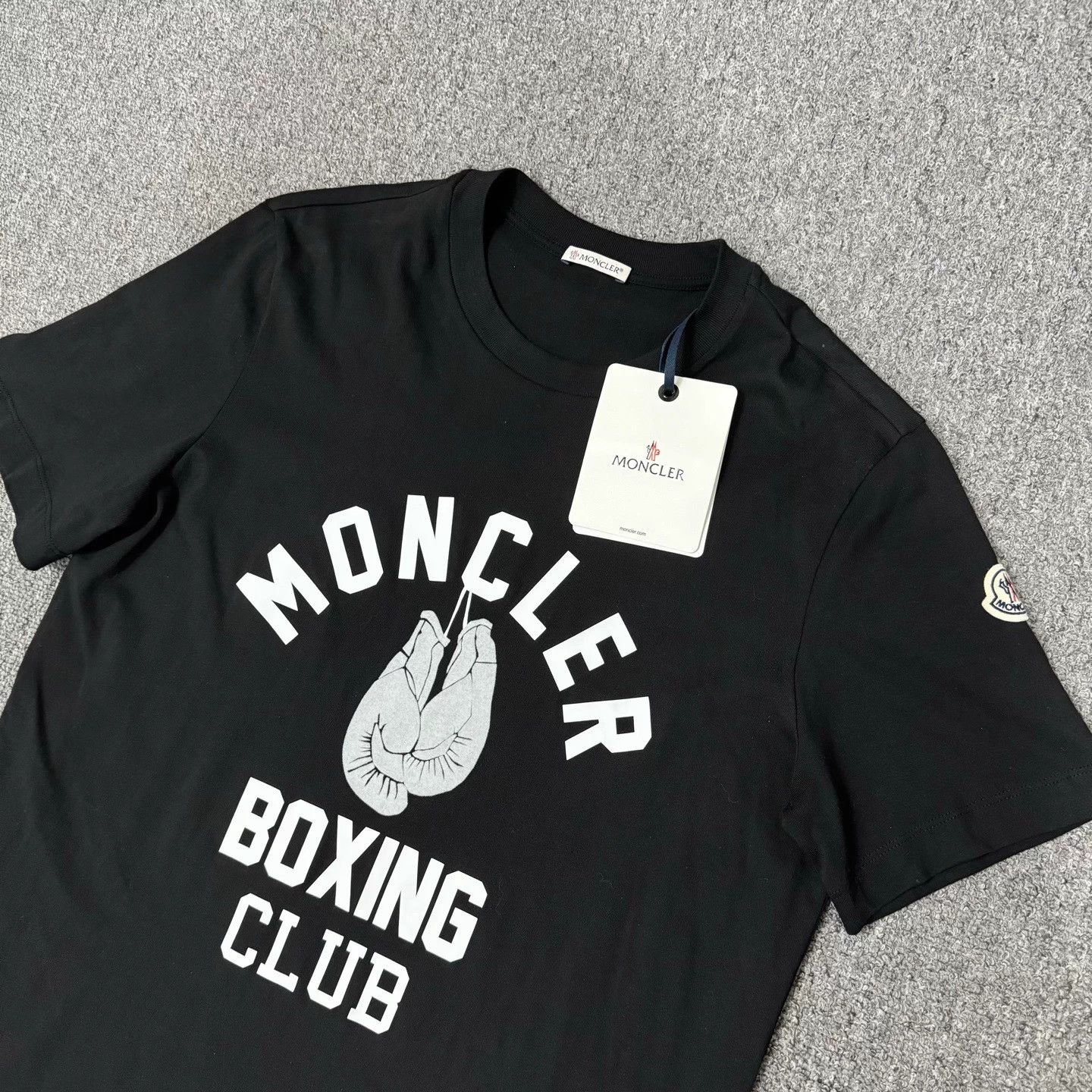 Moncler Moncler Black Chest Logo SS Unworn M Size US M / EU 48-50 / 2 - 3 Thumbnail