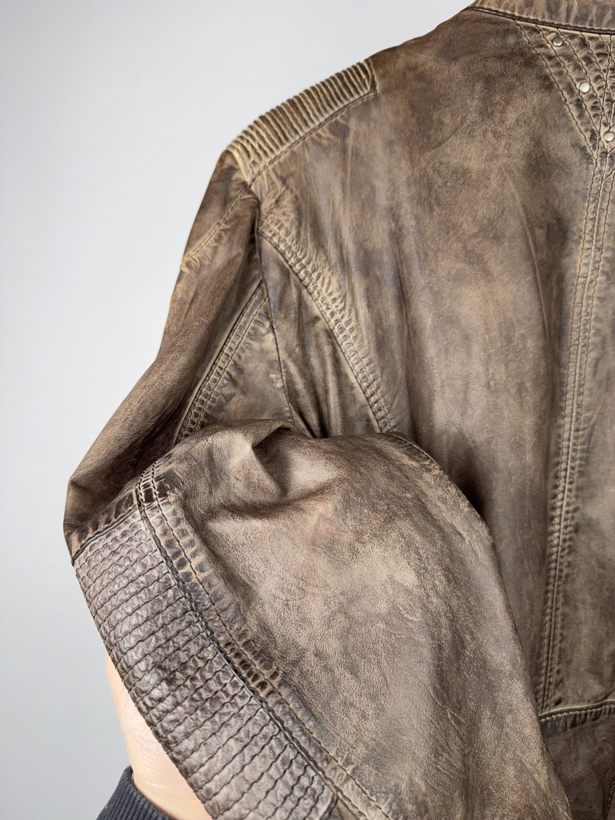 Genuine Leather Vintage 00s Brown Leather Moto Biker Jacket Distressed Style Size US S / EU 44-46 / 1 - 21 Thumbnail