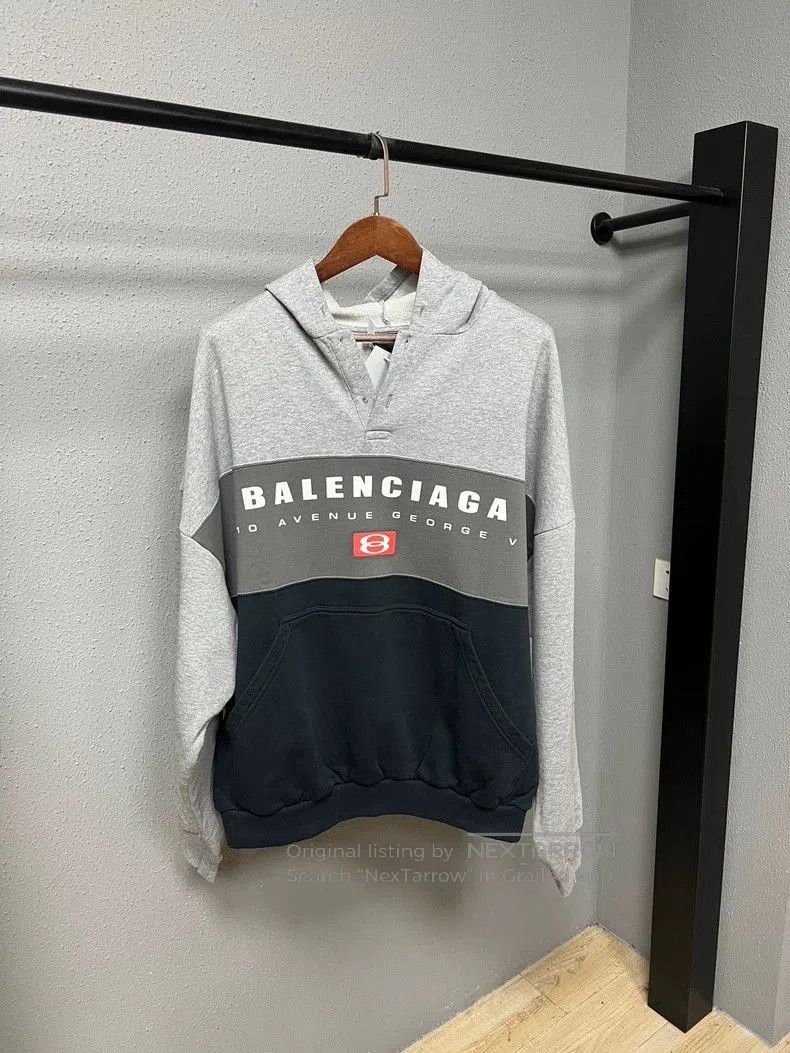 Balenciaga Balenciaga Colorblock Hooded Sweatshirt. Size US S / EU 44-46 / 1 - 1 Thumbnail