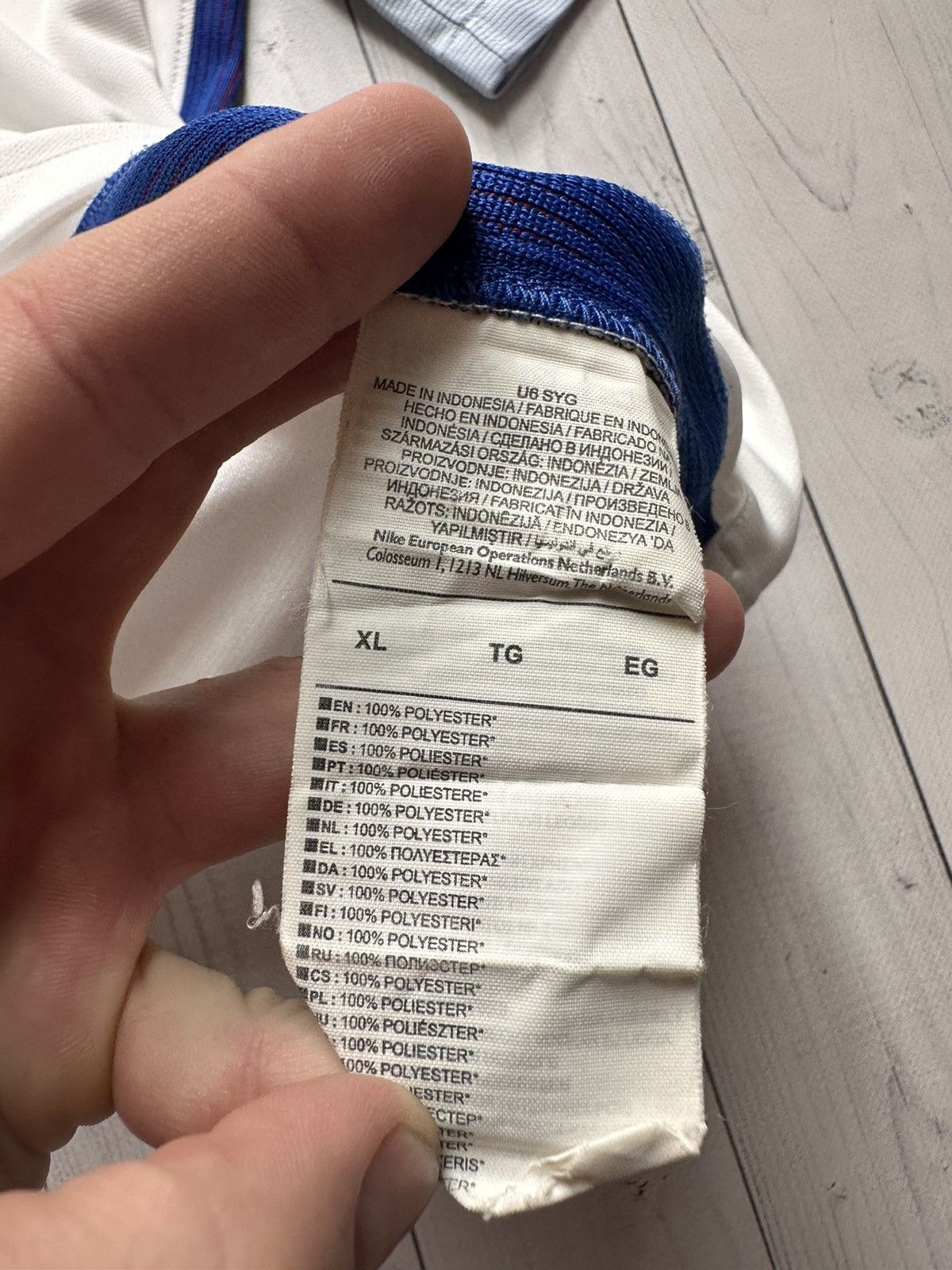 Nike × Vintage Vintage Nike England soccer jersey size XL Size US XL / EU 56 / 4 - 6 Thumbnail