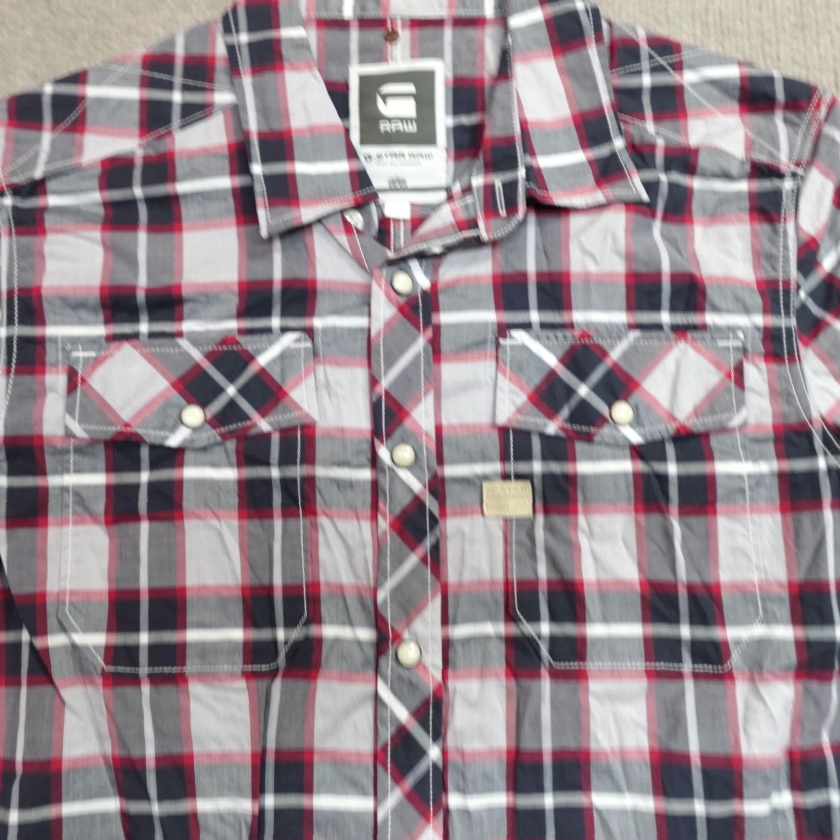 G-Star G-Star Shirt Large Gray Red Snap Front Western Landon Shirt Mens L Gray Western Snap Front Plaid Button-Up Short Sleeve Size US L / EU 52-54 / 3 - 2 Thumbnail