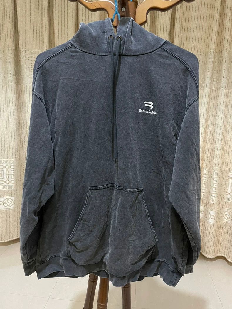 Balenciaga Balenciaga Washed Faded Distressed Logo Hooded Sweatshirt Size US M / EU 48-50 / 2 - 1 Thumbnail