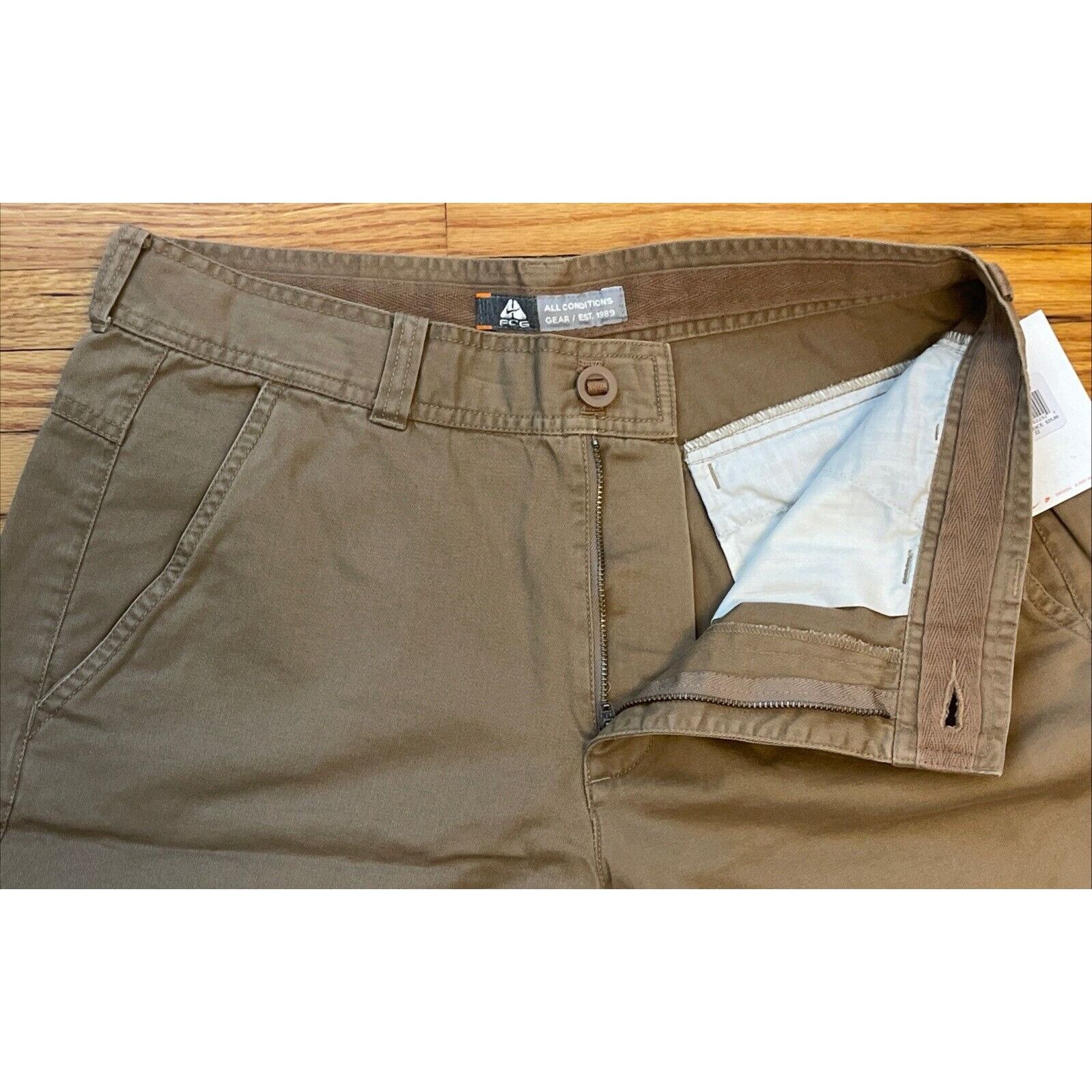 Nike ACG Vintage 2007 Mens 32 Nike ACG Gorp Skater Hike Outdoor Short Size US 32 / EU 48 - 7 Thumbnail