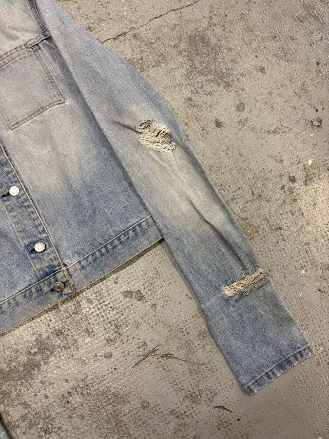 Helmut Lang 1990s Helmut Lang Blue Denim Distressed Jacket Size S / US 4 / IT 40 - 6 Thumbnail