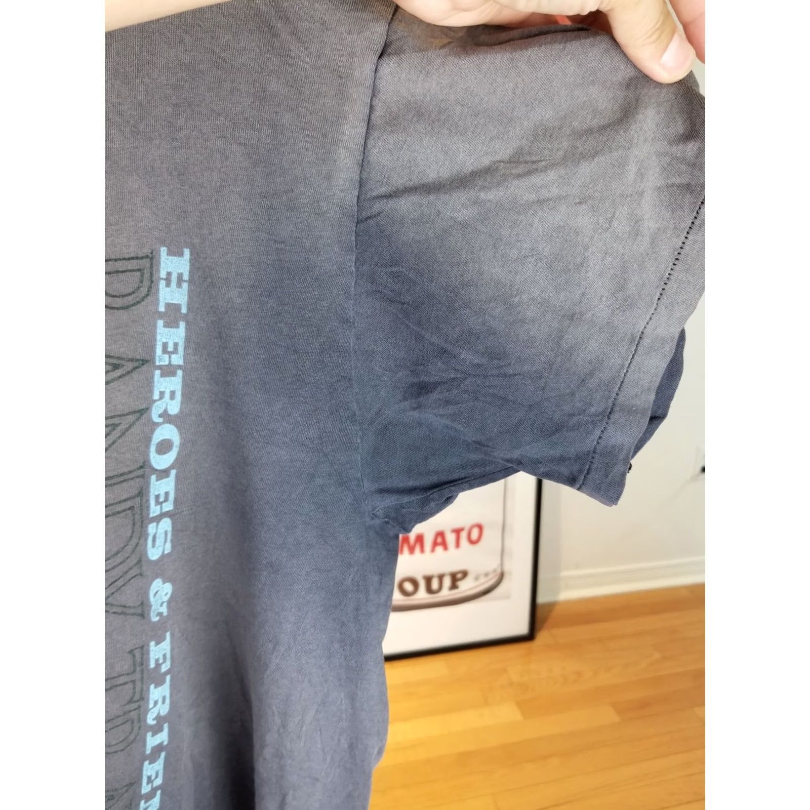 Vintage VINTAGE RANDY TRAVIS COUNTRY MUSIC GRADIENT SUN FADED DISTRSSED T-SHIRT XXL Size US XXL / EU 58 / 5 - 5 Thumbnail