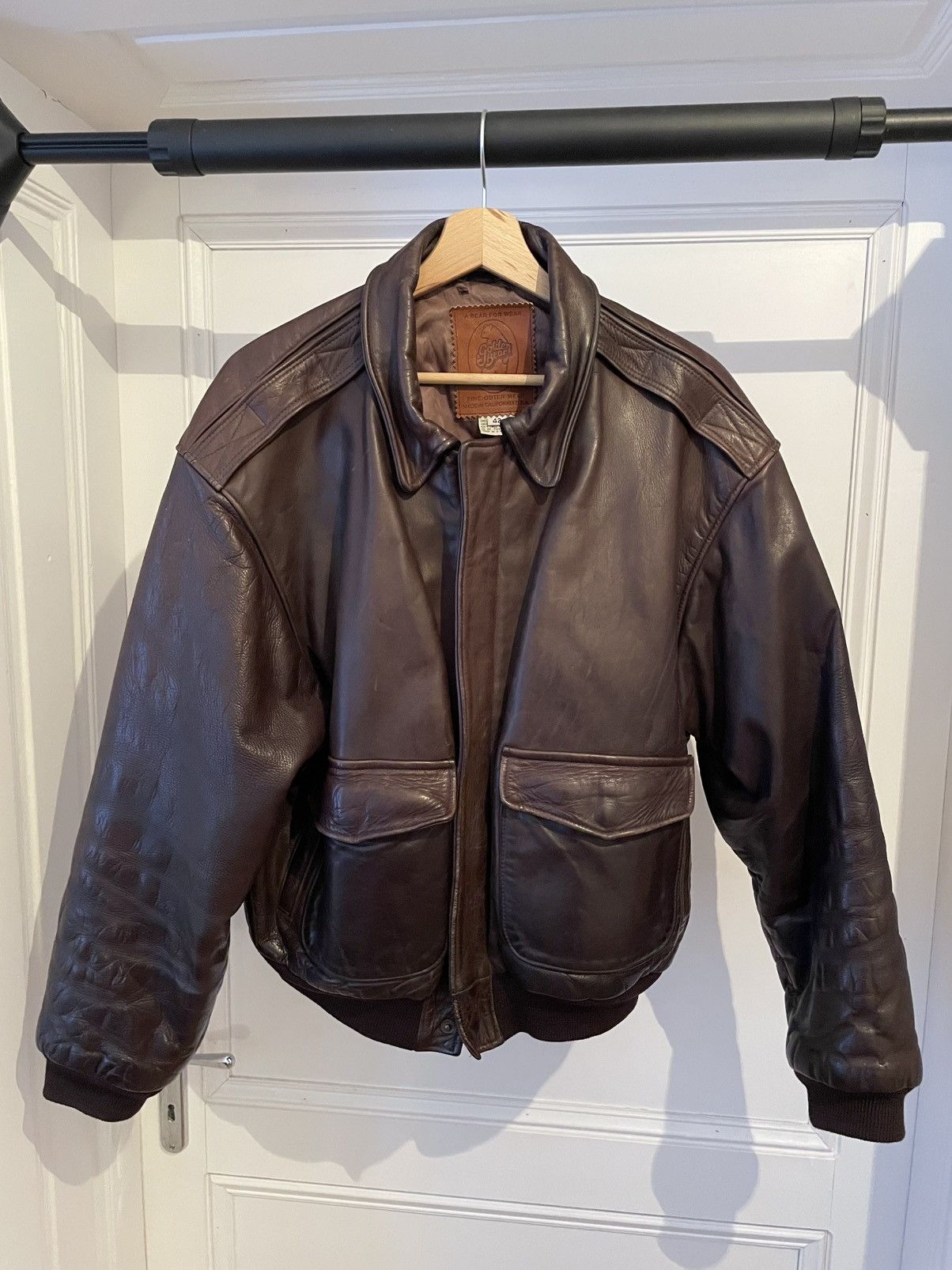 Golden Bear Vintage Golden Bear A2 Leather Military Flight Bomber Jacket Size US M / EU 48-50 / 2 - 1 Thumbnail
