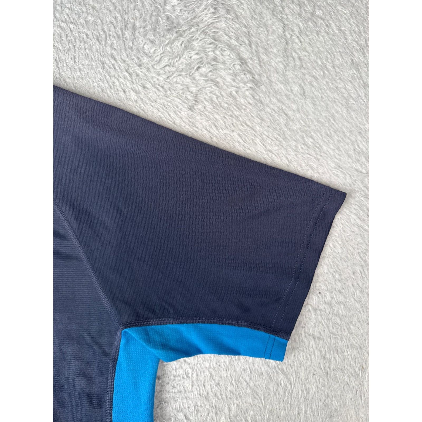 The North Face The North Face Shirt Men Large Blue Short Sleeve Vaporwick 100% Polyester READ Size US L / EU 52-54 / 3 - 2 Thumbnail