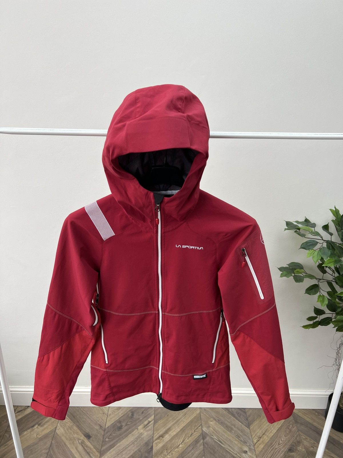La Sportiva Vintage La Sportiva Women’s Softshell Jacket Hooded Outdoor Size S / US 4 / IT 40 - 1 Thumbnail