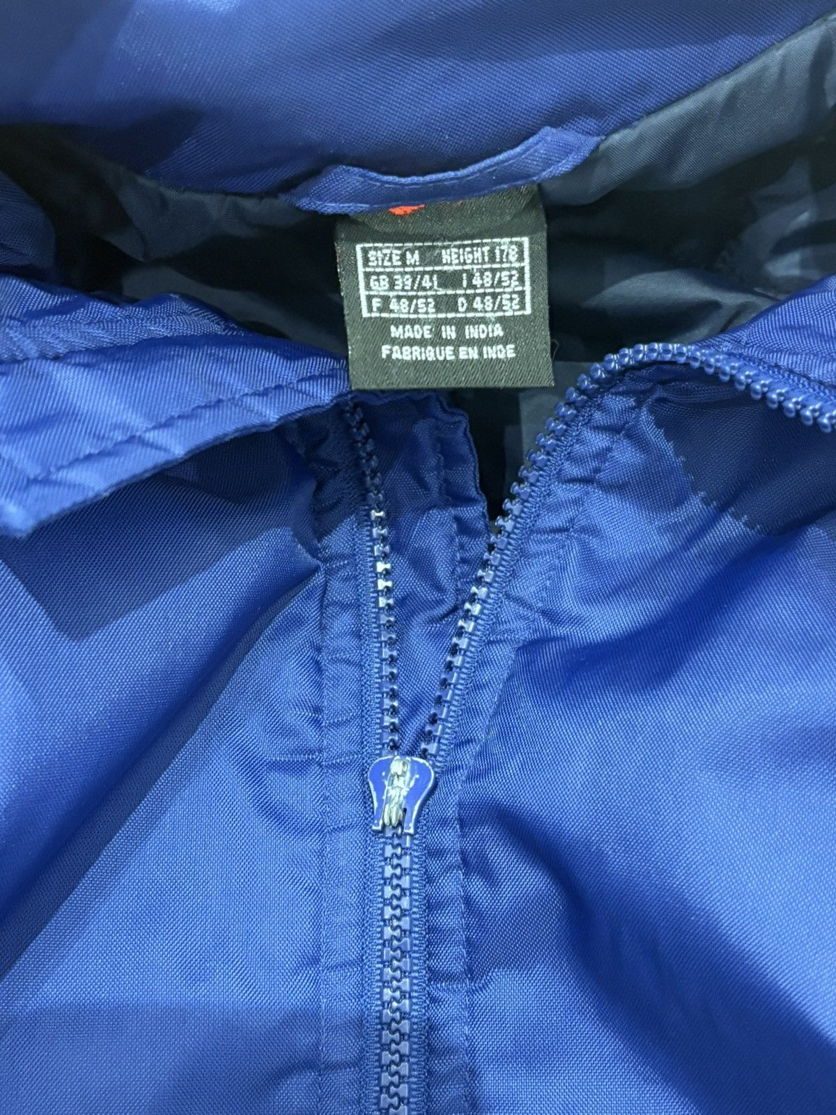 Nike 90s Nike Vintage Big Swoosh Logo Back Oversized Down Jacket Size US M / EU 48-50 / 2 - 6 Thumbnail