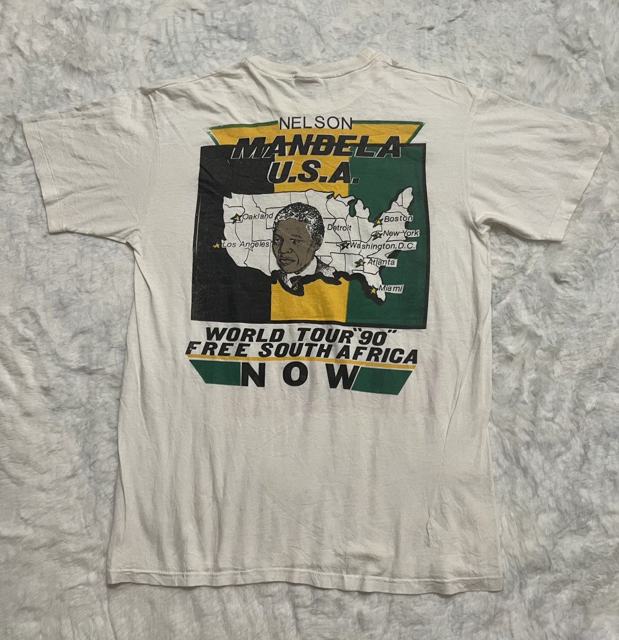 Other Vintage Nelson Mandela Size US L / EU 52-54 / 3 - 8 Thumbnail