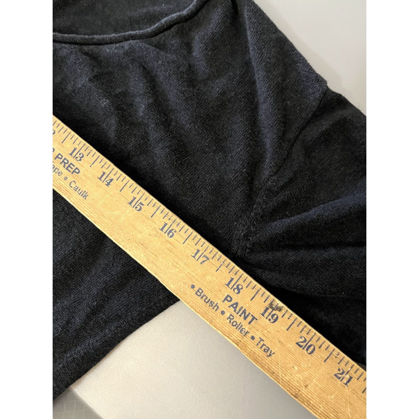 J.Crew VINTAGE J.CREW Women's Tunic Sweater Long Sleeve V-Neck Button Linen Blend Size S Black Classic All Seasons Size S / US 4 / IT 40 - 7 Thumbnail