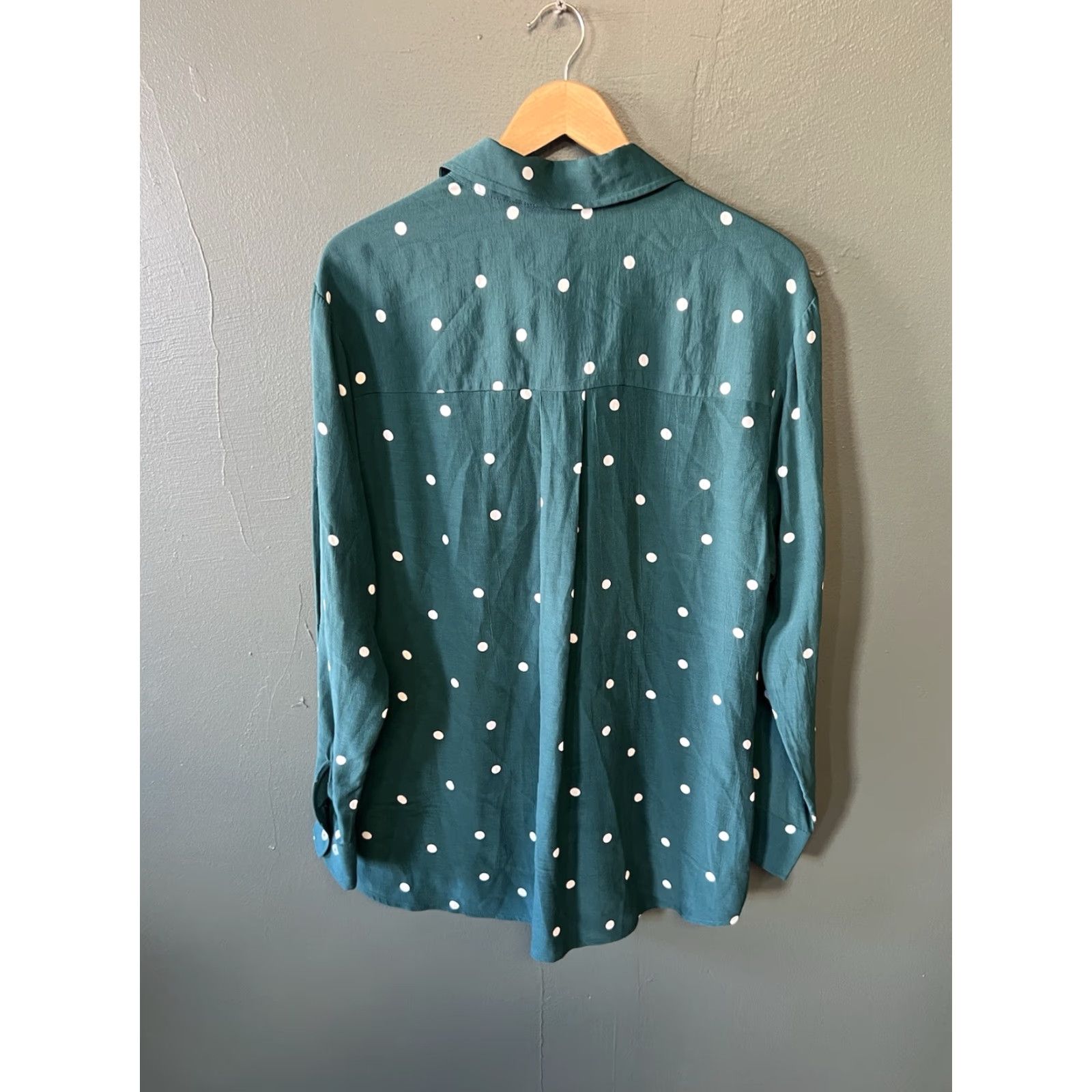Topshop Topshop Womens Green Polka Dot Long Sleeve Button-Up Shirt NWT Size 8 Size M / US 6-8 / IT 42-44 - 2 Thumbnail