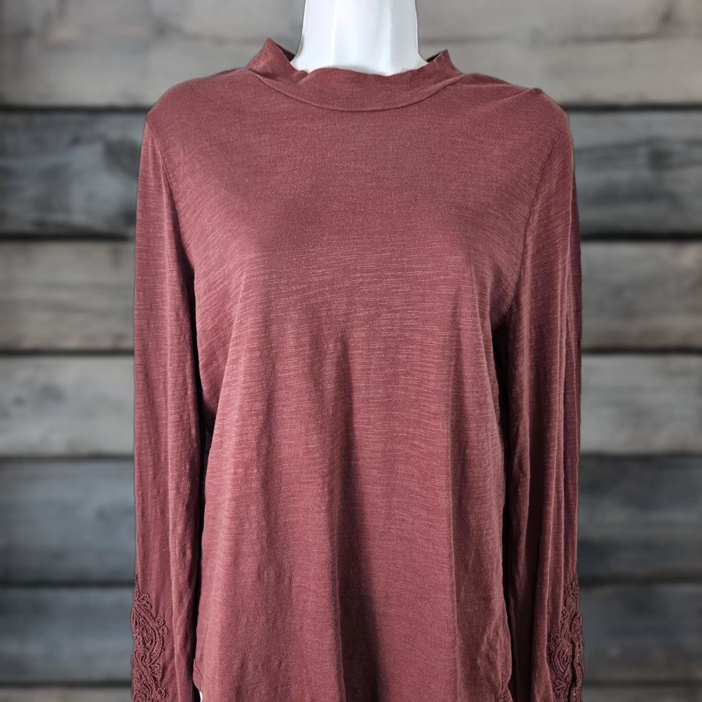Vintage We The Free Womens Hooked On You Cuff Top L Burgundy Long Sleeve Shirt Size L / US 10 / IT 46 - 1 Thumbnail