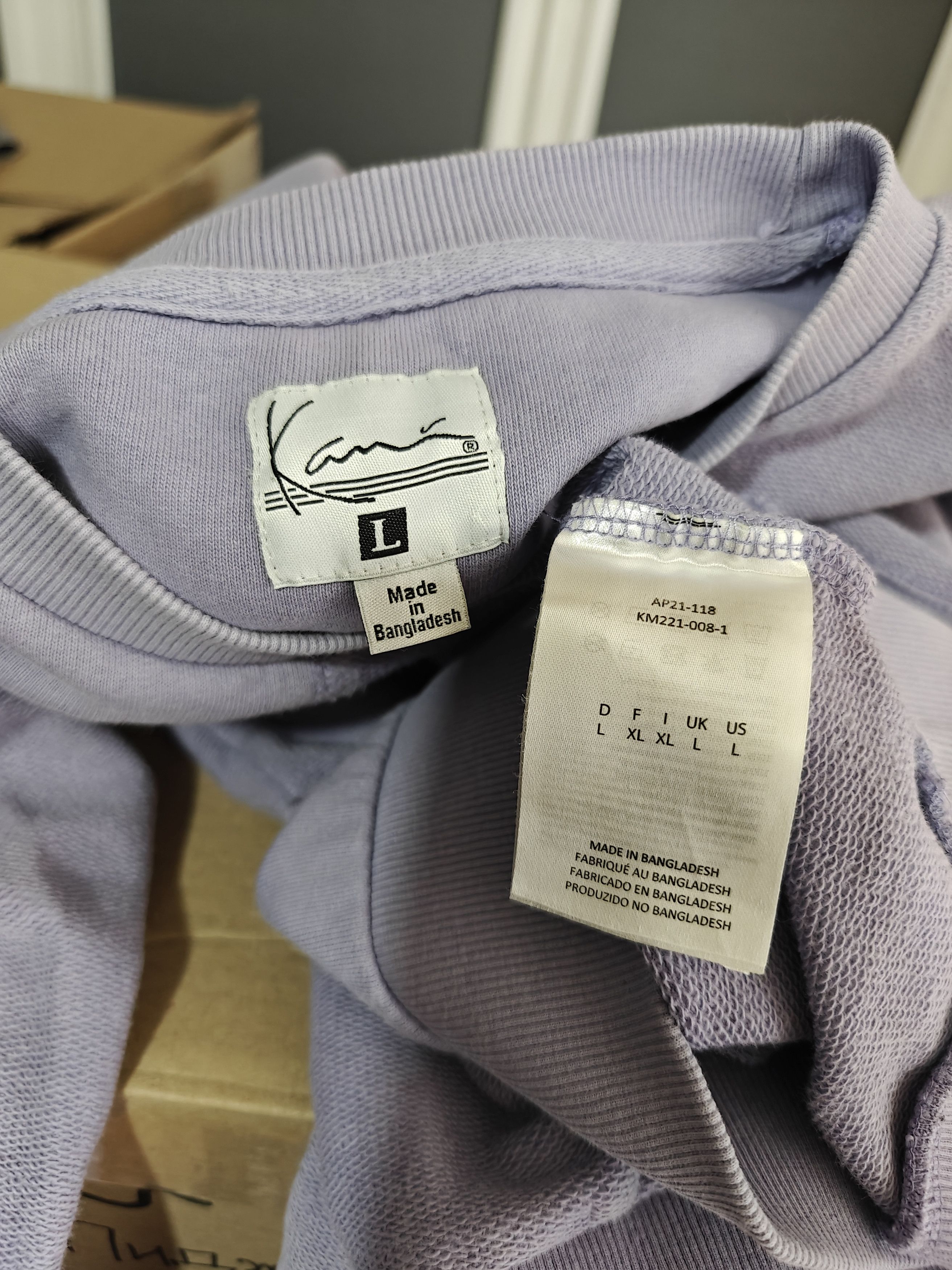 Karl Kani Karl Kani Sweatshirt Crewneck Center Logo Lavender size L Size US L / EU 52-54 / 3 - 9 Thumbnail