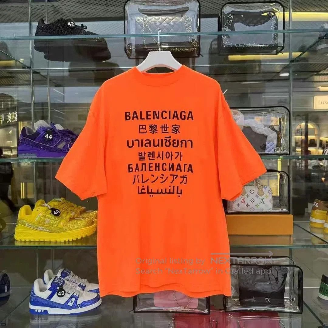 Balenciaga Balenciaga Seven Languages Short Sleeve. Size US S / EU 44-46 / 1 - 1 Thumbnail