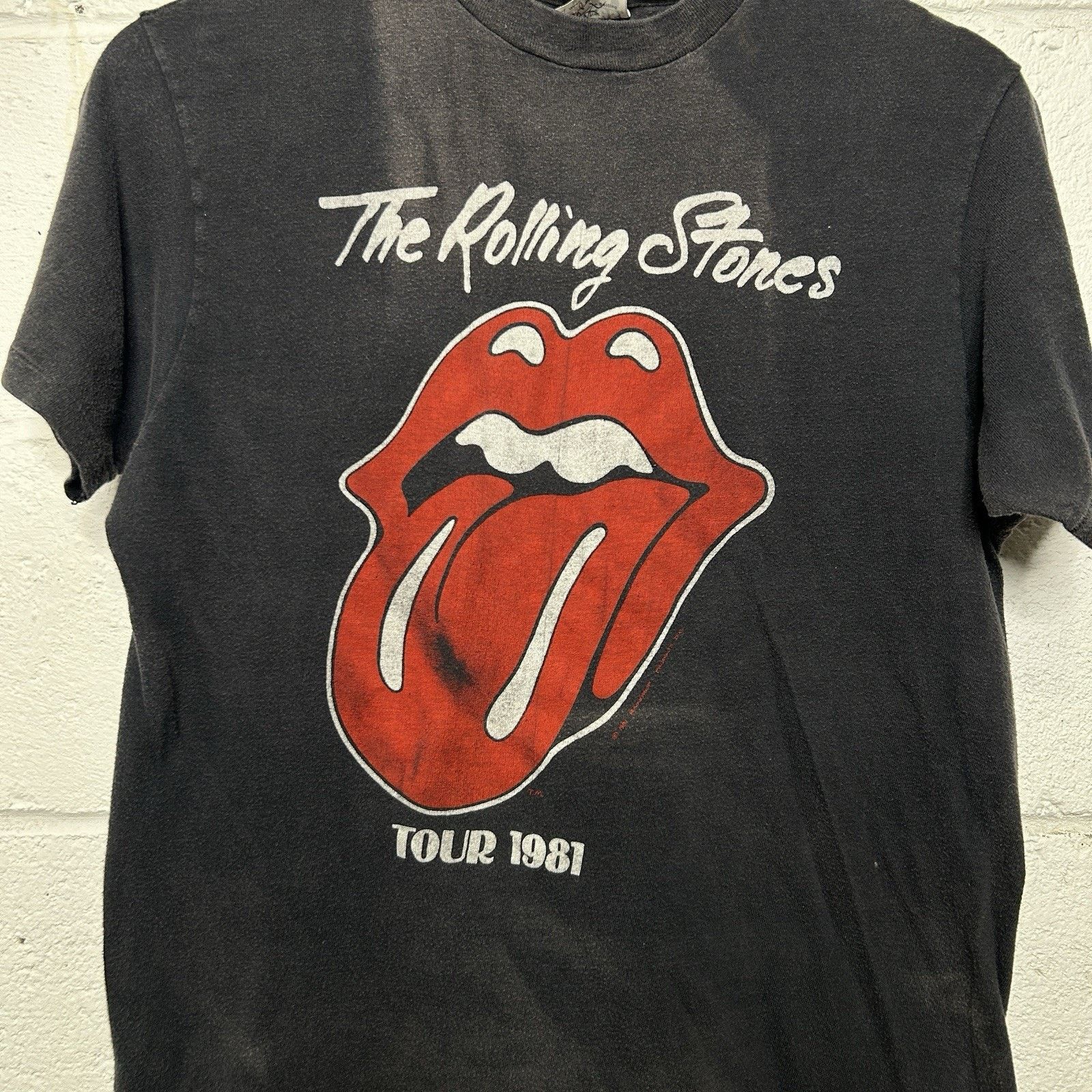 The Rolling Stones Vintage 1981 The Rolling Stones Tongue Tour Shirt By Hanes Size US S / EU 44-46 / 1 - 2 Thumbnail