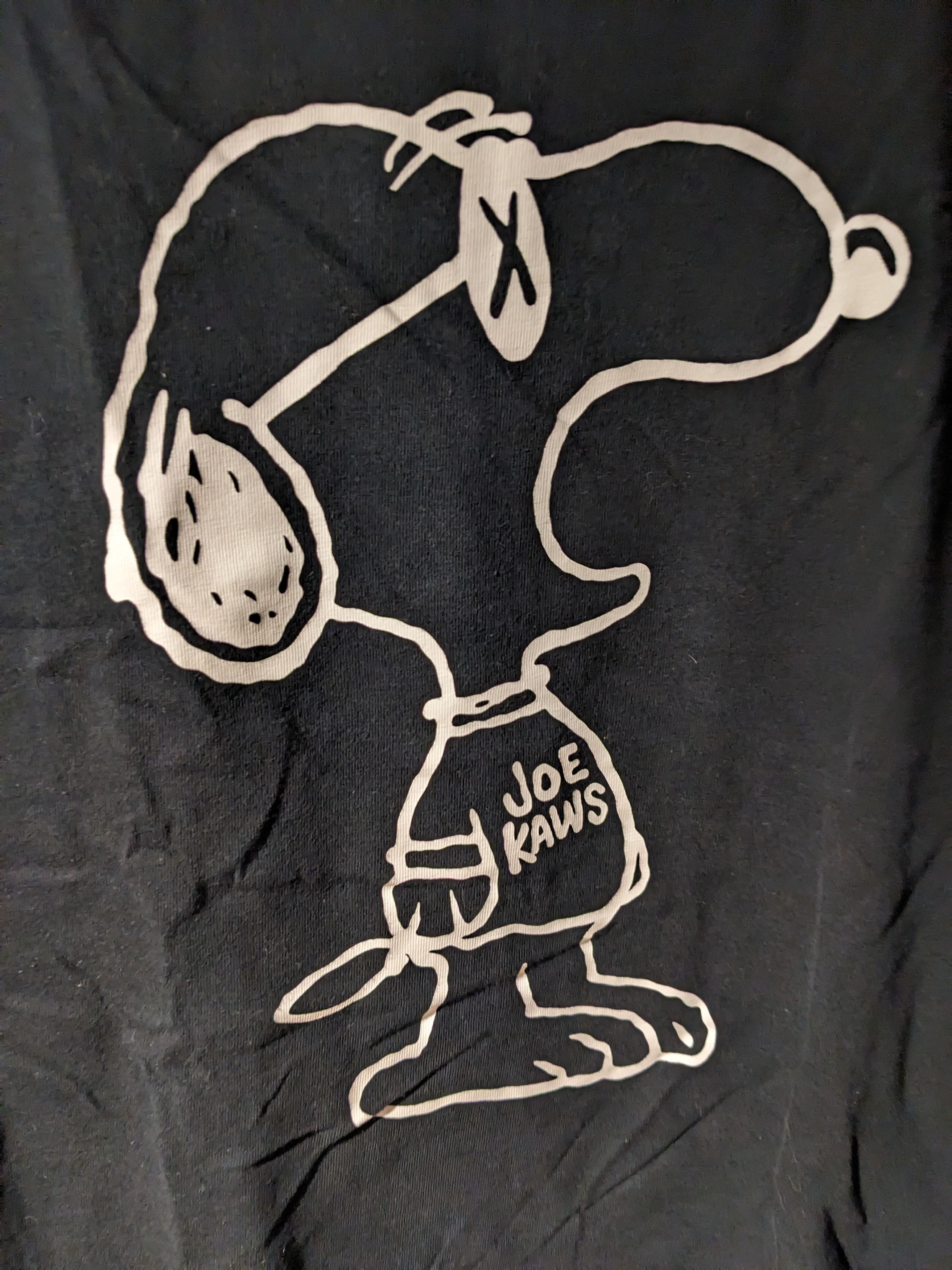 Kaws × Peanuts Snoopy Joe Cool x Kaws Uniqlo Black Small T-Shirt Size US S / EU 44-46 / 1 - 2 Thumbnail