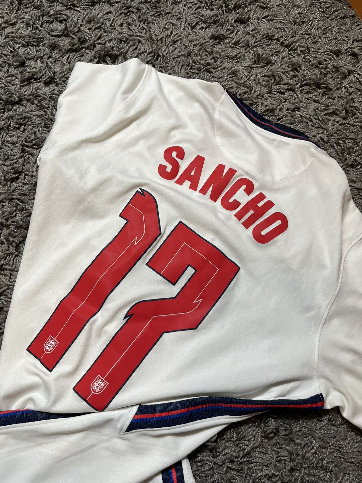 Nike × Vintage ENGLAND NATIONAL FOOTBALL TEAM 2021/22 SANCHO #17 HOME SHIRT Size US L / EU 52-54 / 3 - 4 Thumbnail