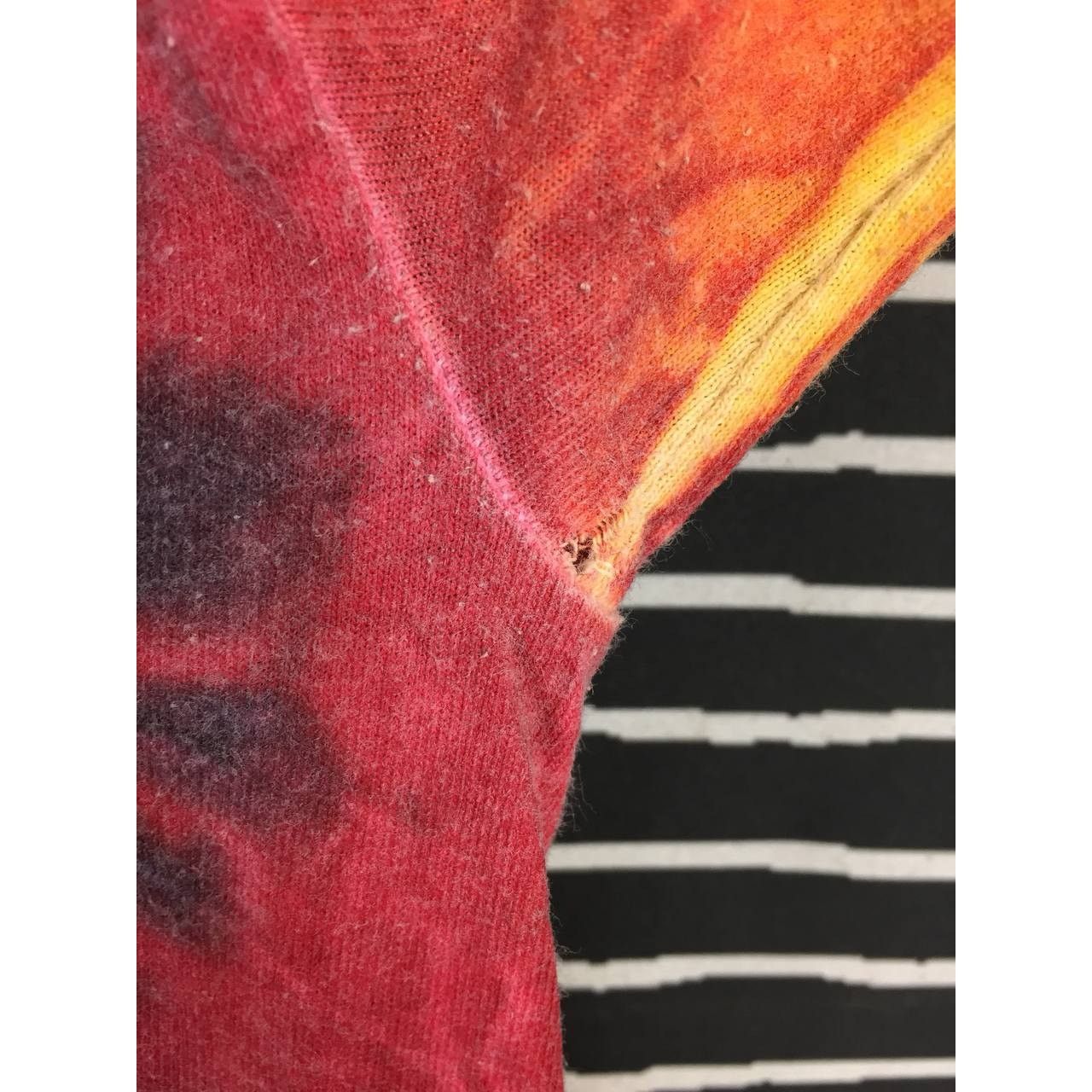 Gildan × Vintage The Bourbon Chase Groovy Crew Love & Peace Tie-Dye Tee Size US M / EU 48-50 / 2 - 6 Thumbnail