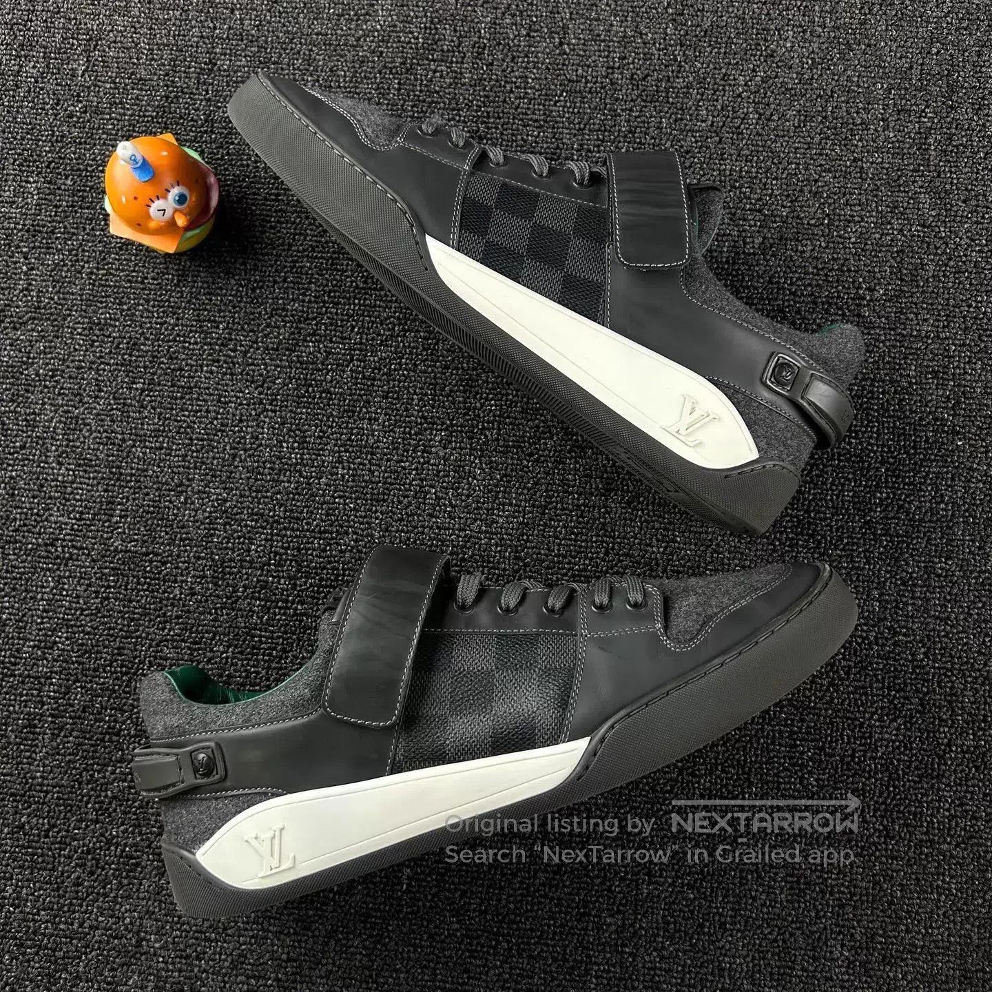 Louis Vuitton Black Low. Size US 10 / EU 43 - 4 Thumbnail