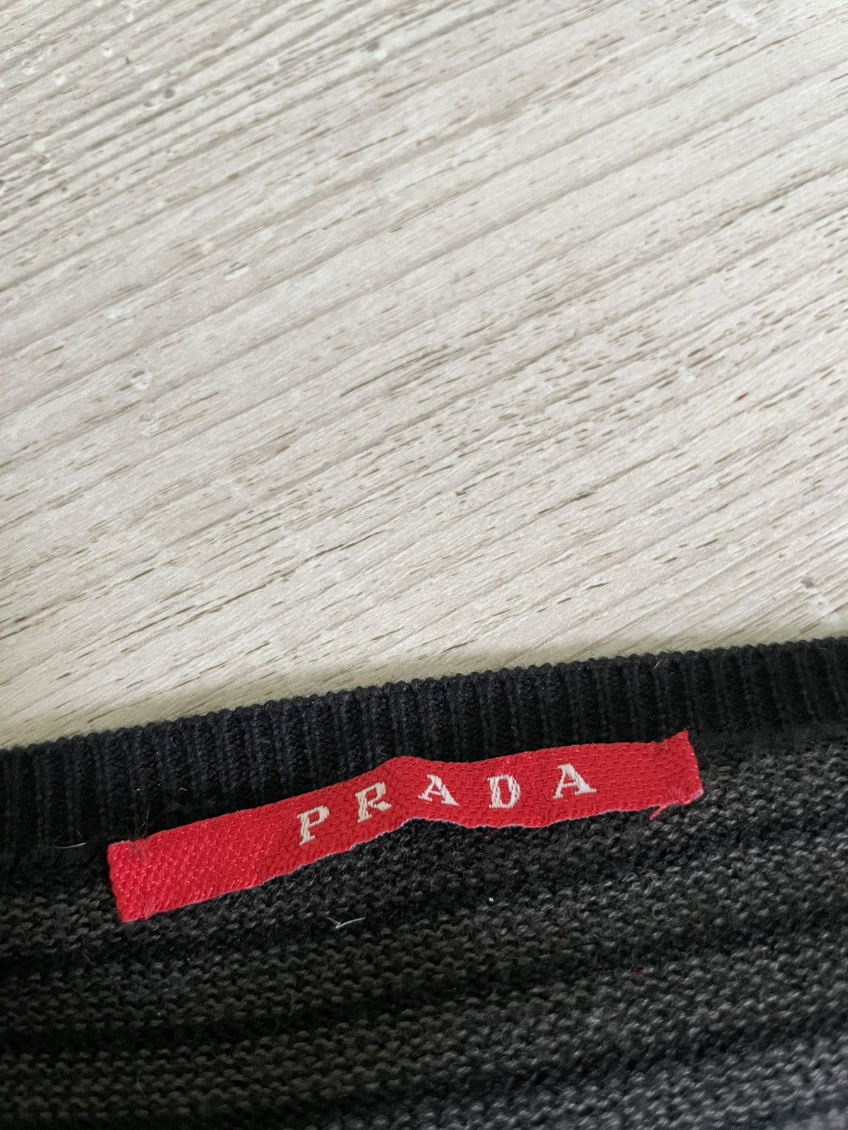 Prada Prada Red Tab Sweater Size US L / EU 52-54 / 3 - 14 Thumbnail