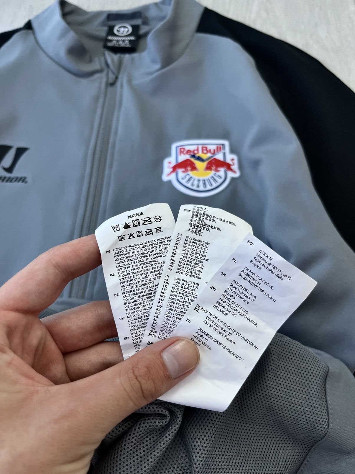 Red Bull Red Bull Salzburg Soccer Track Jacket Warrior Blokecore Y2K Size US M / EU 48-50 / 2 - 8 Thumbnail