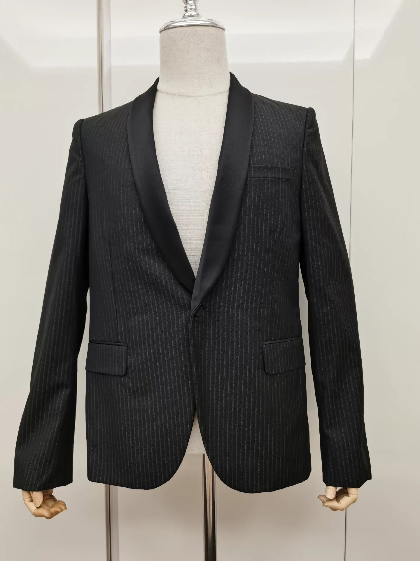 Saint Laurent Paris Saint Laurent Tuxedo Wool Blazer 48 New Without Tags Size 48R - 1 Thumbnail