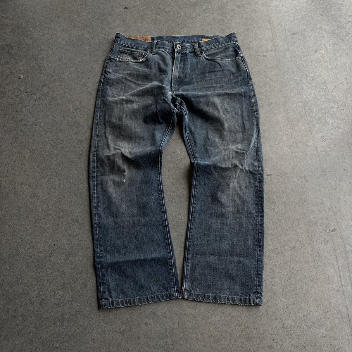 Gap × Vintage Vintage Gap Baggy Distressed Jeans 33x32 1969 Fit Washed Size US 33 - 2 Thumbnail