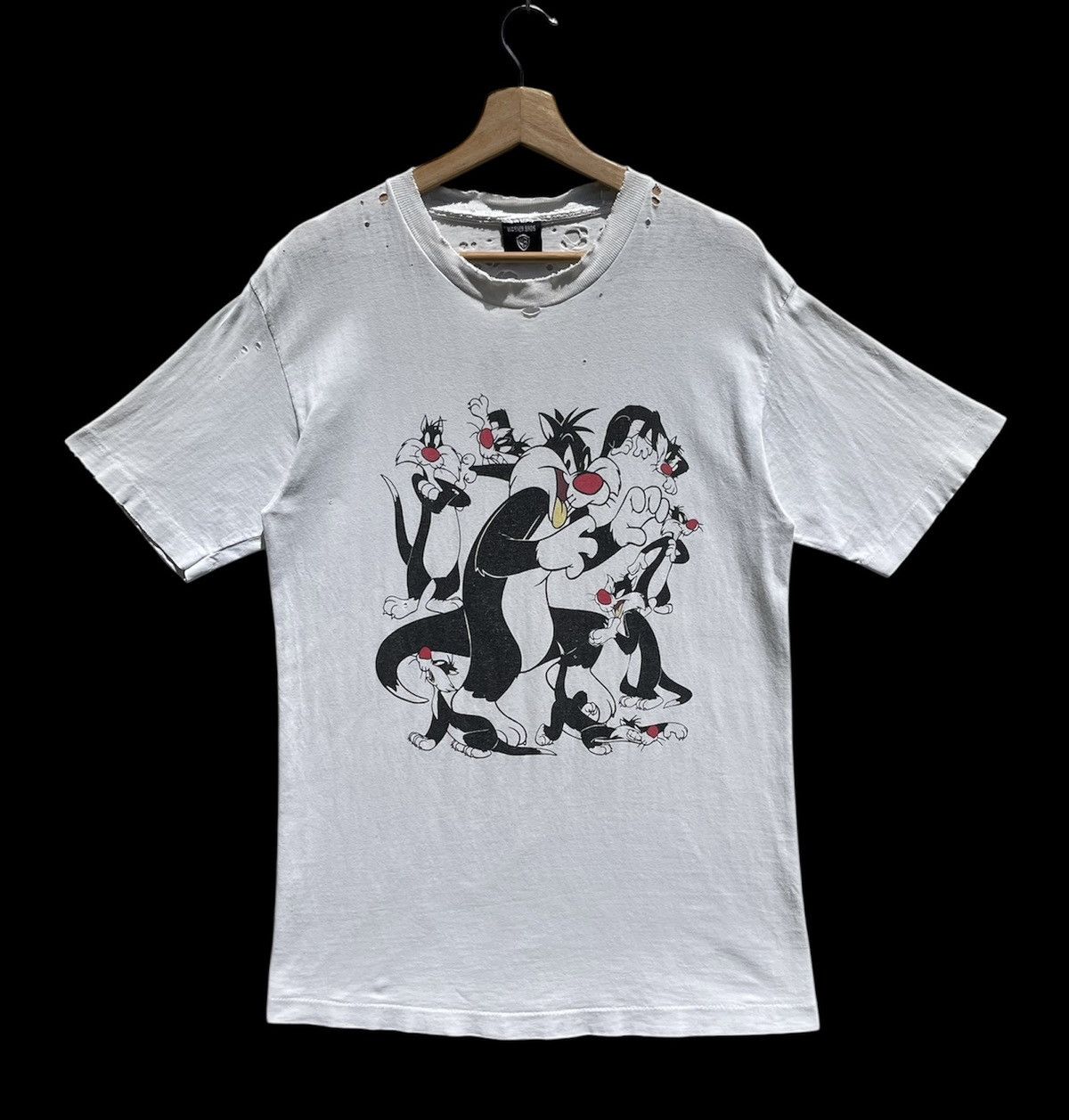 Warner Bros RARE🔥 Disstressed Vintage 90s Looney Tunes & SylvesterTweety Size US M / EU 48-50 / 2 - 1 Thumbnail