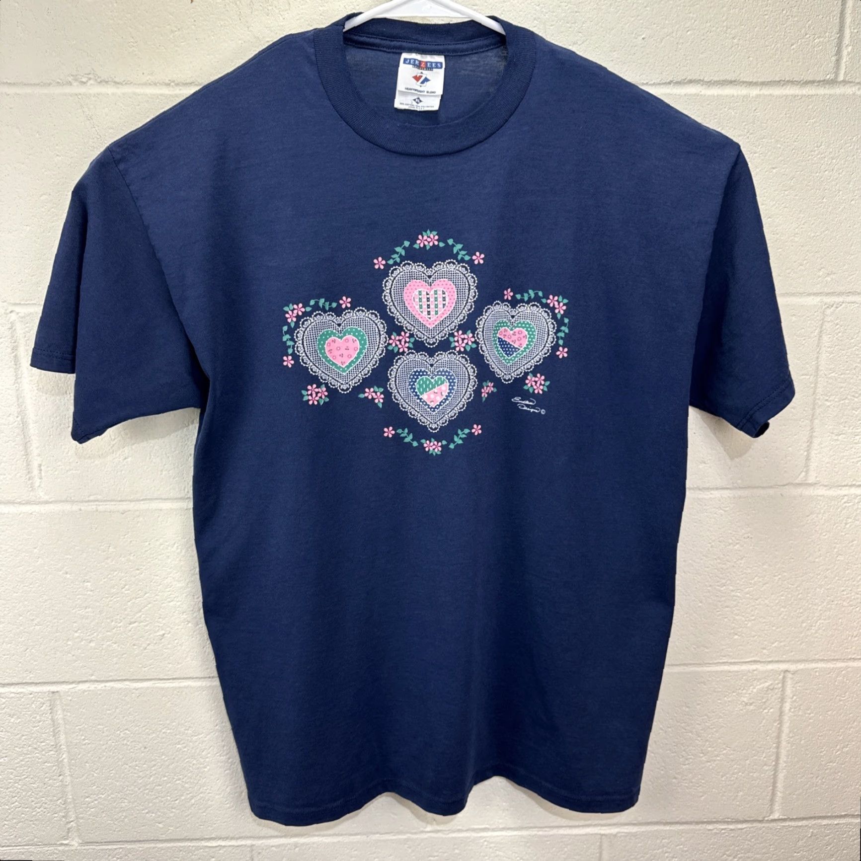 Jerzees Vintage Endless Designs T Shirt Floral Quilted Hearts Pattern Blue XL Size XL / US 12-14 / IT 48-50 - 2 Thumbnail