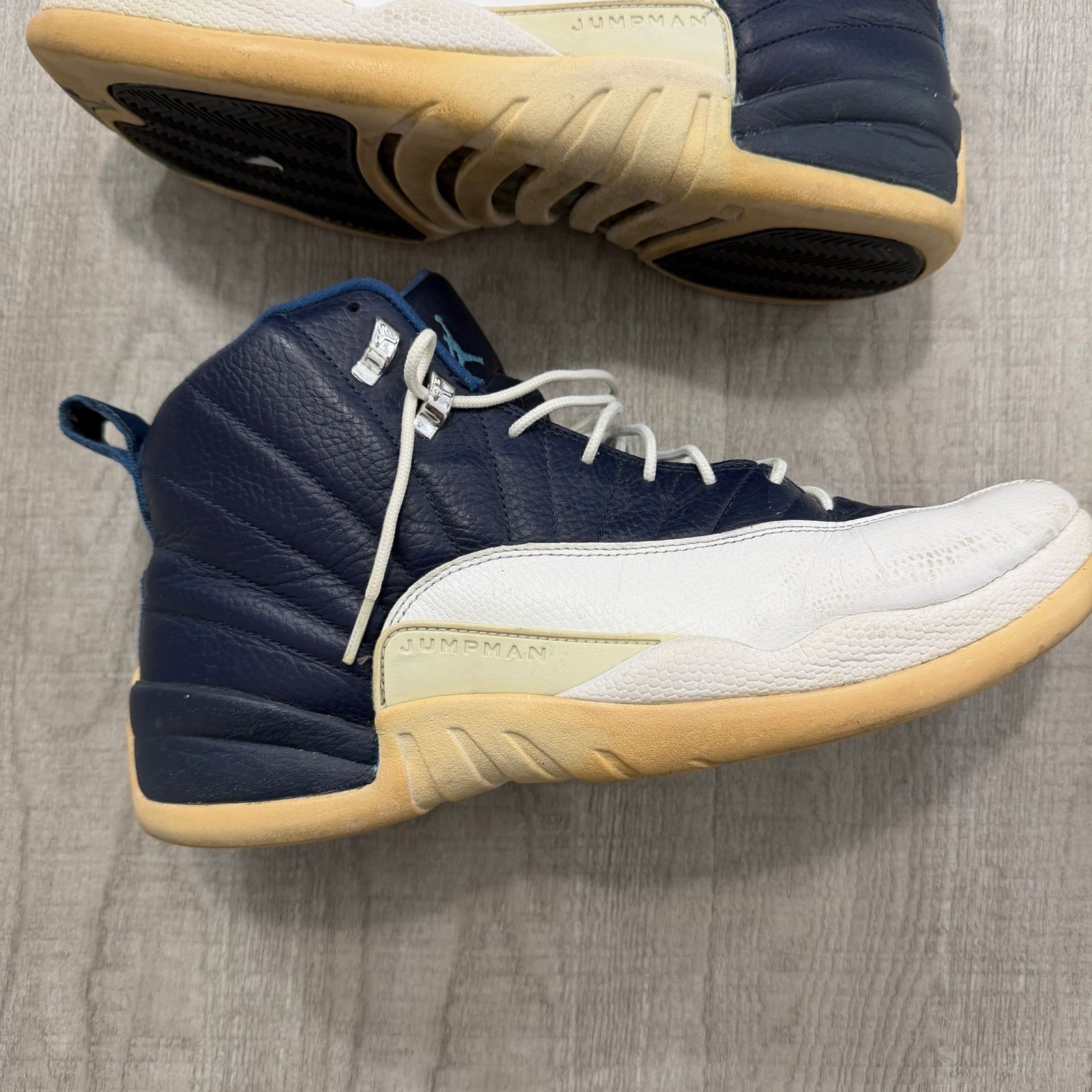 Jordan Brand Nike Air Jordan 12 Retro Obsidian 2012 Men's 13 University Size US 13 / EU 46 - 2 Thumbnail