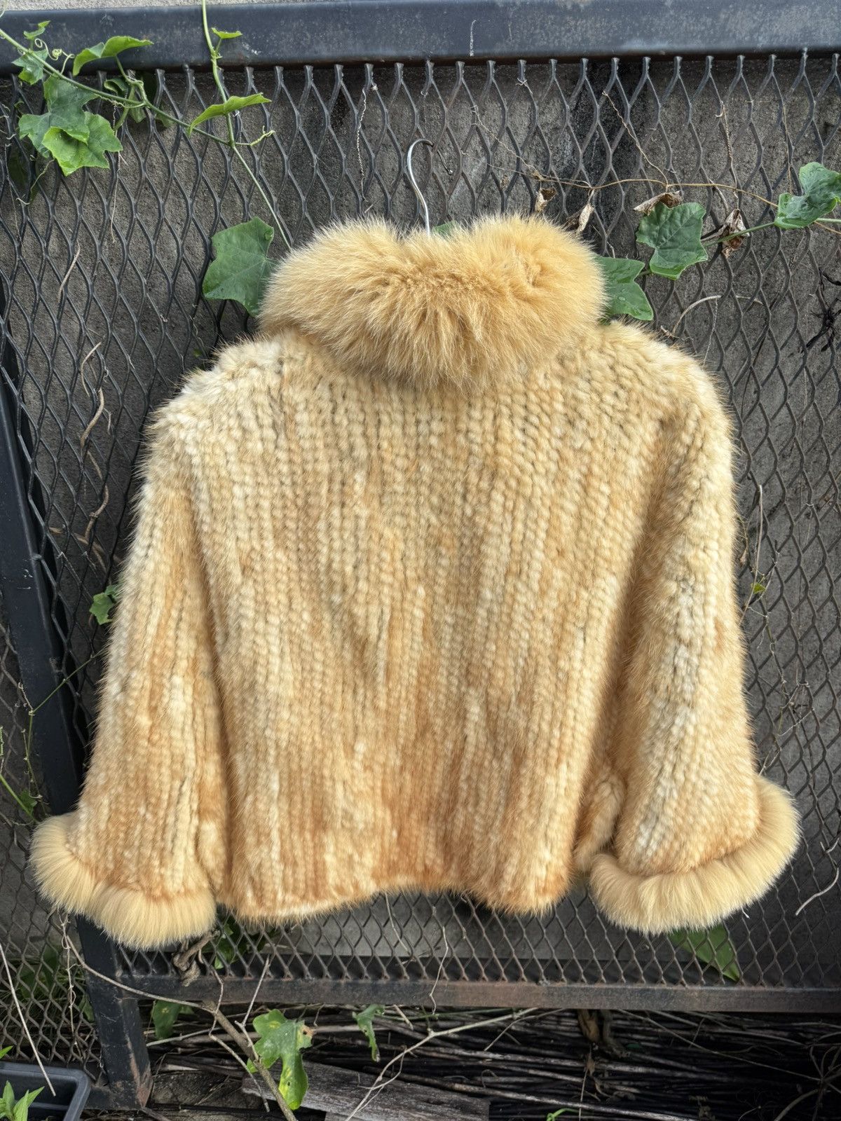 Japanese Brand Real faux fur cardigan Size US S / EU 44-46 / 1 - 2 Thumbnail