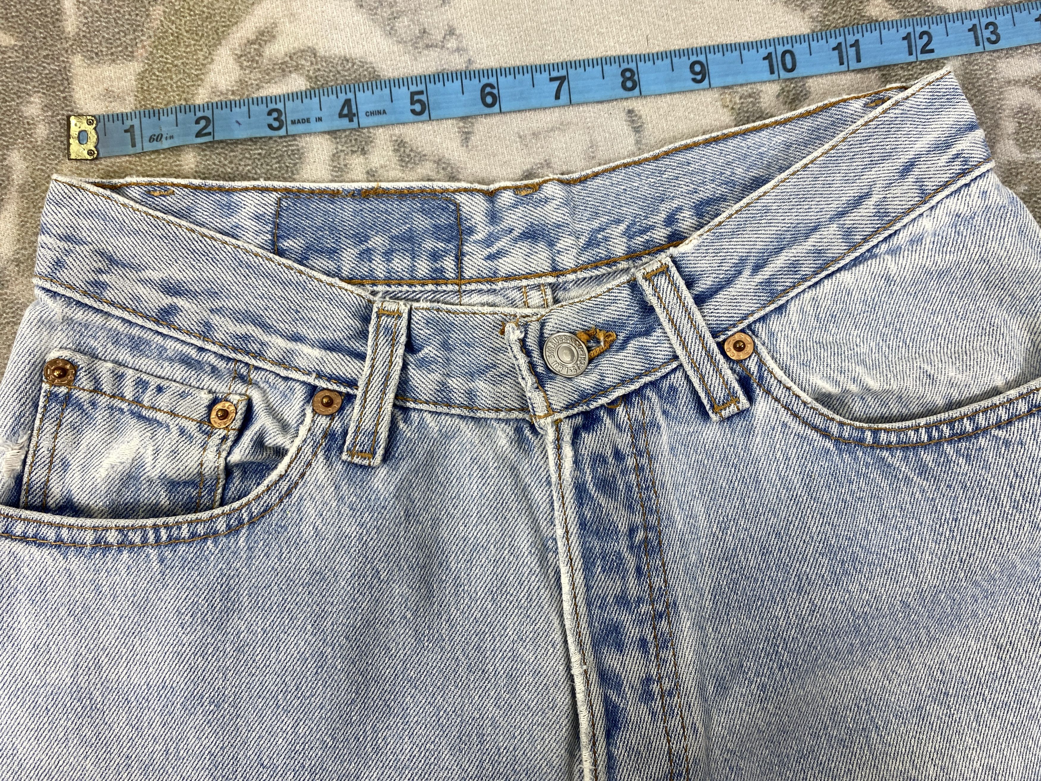 Levi's 90's Light Blue Wash Vintage Levi's 501 USA 25x28 -JN1598 Size US 26 / EU 42 - 5 Thumbnail