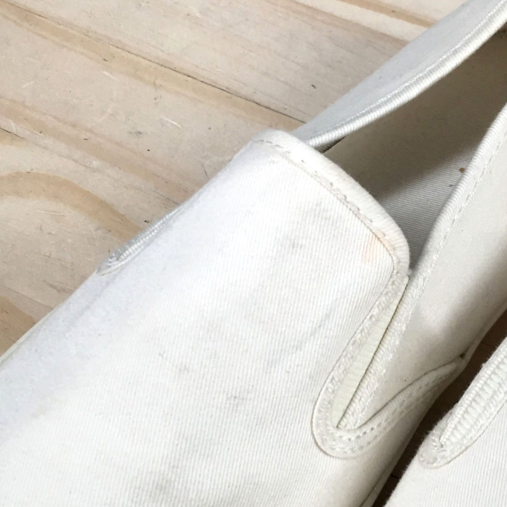 Old Navy Old Navy White Loafer Womens 10 Casual Slip On Canvas Shoes Size US 10 / IT 40 - 6 Thumbnail