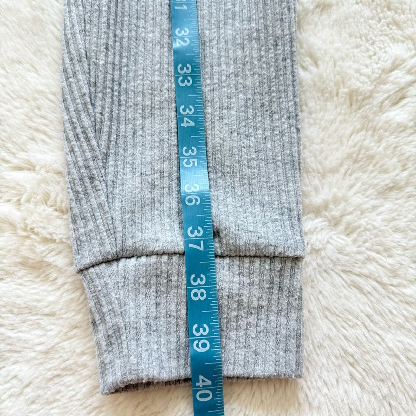 Alo Yoga ALO Yoga women grey sweatpants size S Size 27" / US 4 / IT 40 - 6 Thumbnail