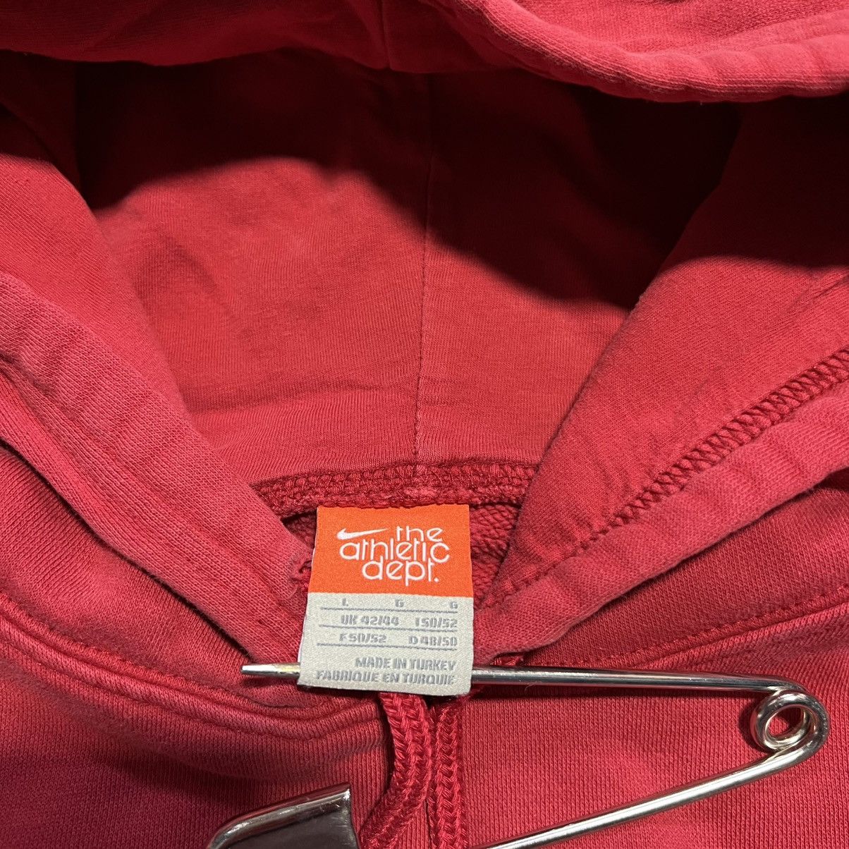 Nike Vintage Nike Mini Swoosh Hoodie Sweatshirt Faded Boxy Red Size US L / EU 52-54 / 3 - 10 Thumbnail