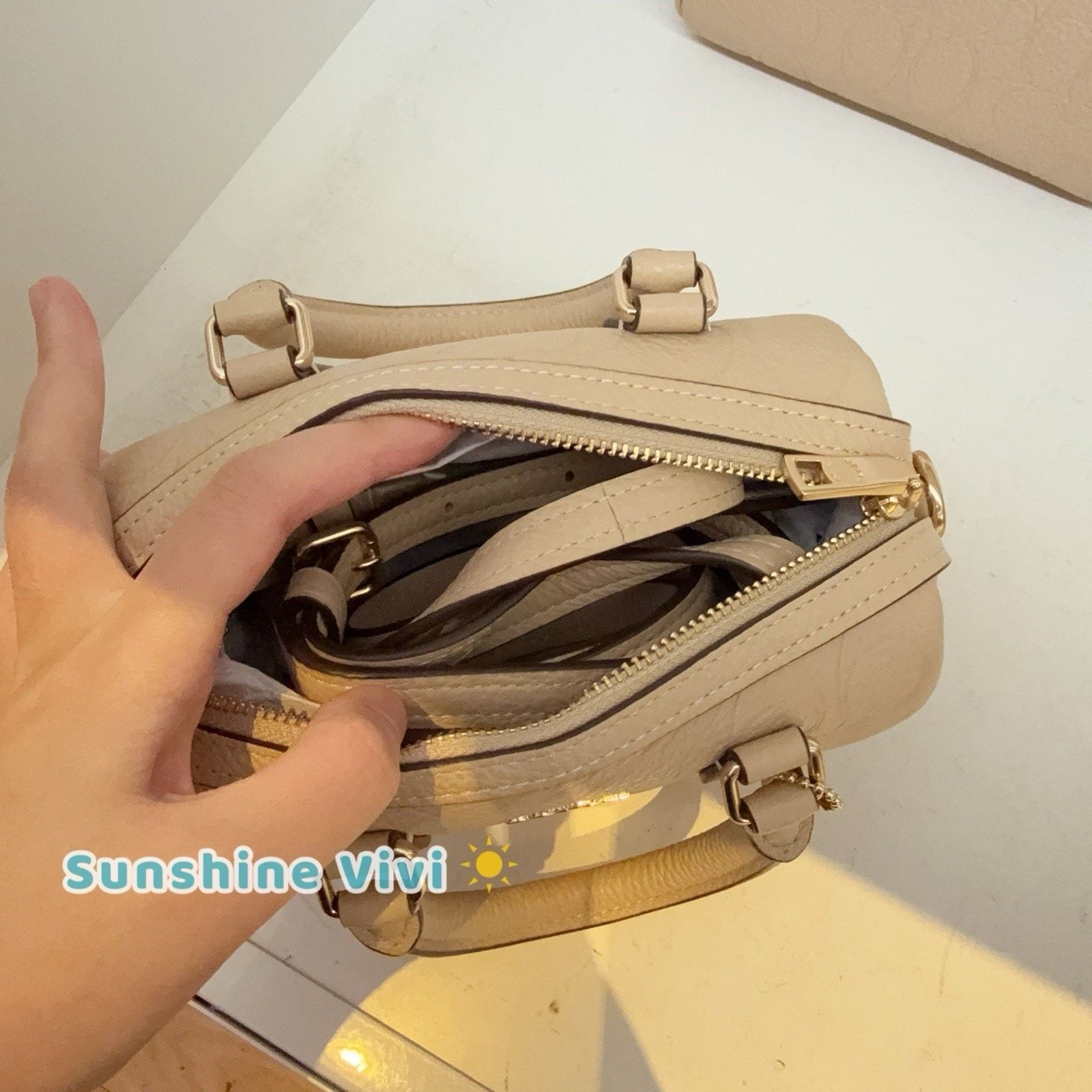 Coach NWT Coach Mini Rowan Crossbody Bag CCF28 pebbled leather Oat Size ONE SIZE - 6 Thumbnail