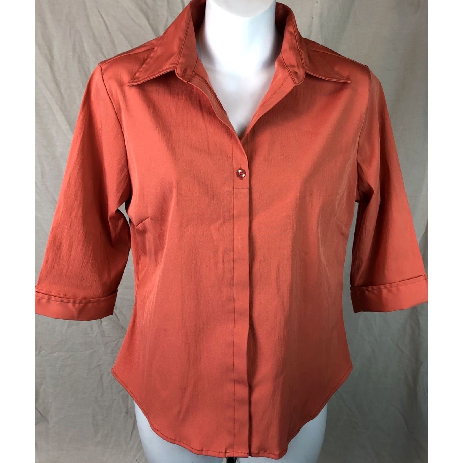 Vintage Vintage Rue 21 Top M Dk Coral 3/4 Sleeves Hidden Button Collared Office Career Shirt Womens Size M / US 6-8 / IT 42-44 - 6 Thumbnail