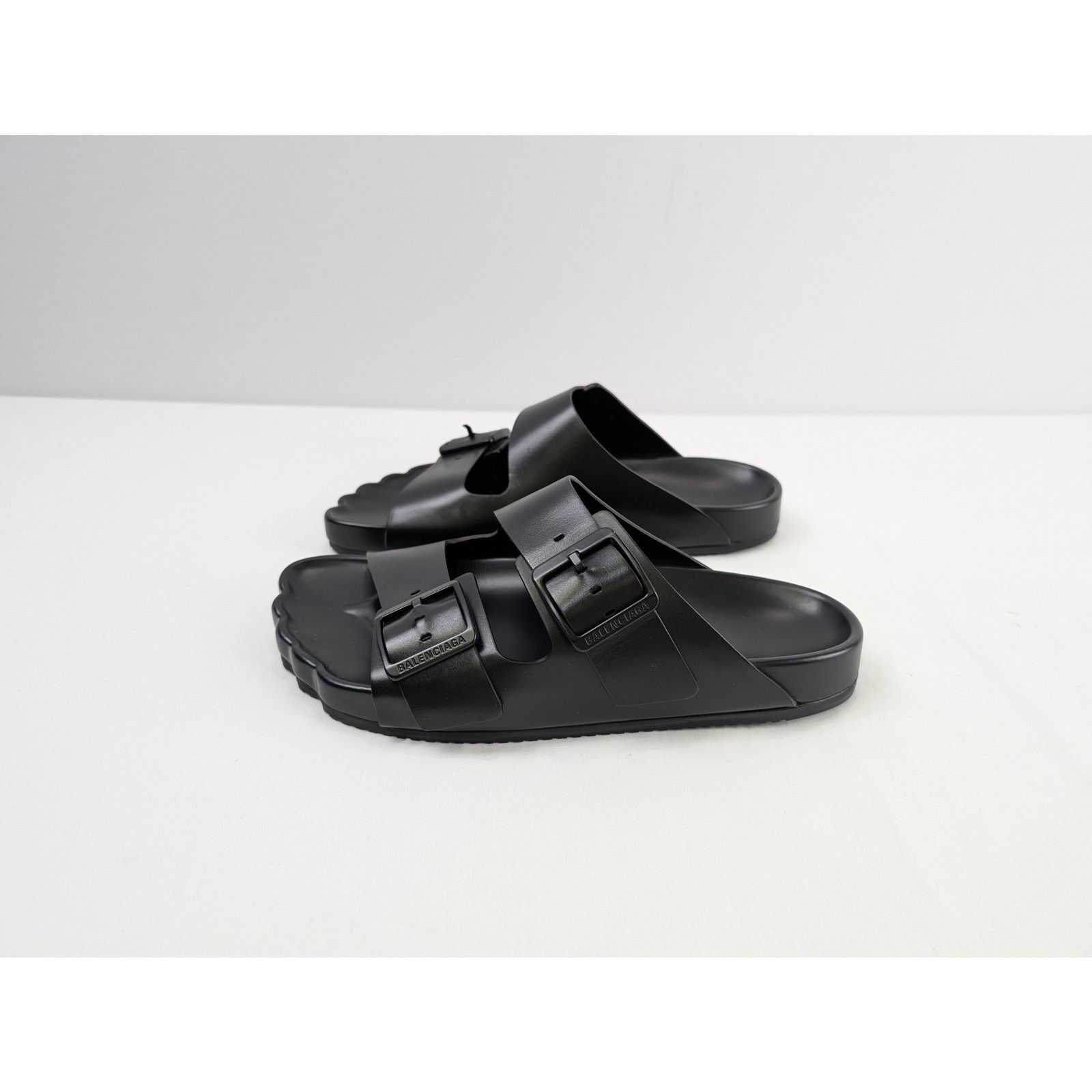 Balenciaga o1rshd1 Matt Calfskin Sunday Sandal Slippers in Black Size US 10 / EU 43 - 9 Thumbnail