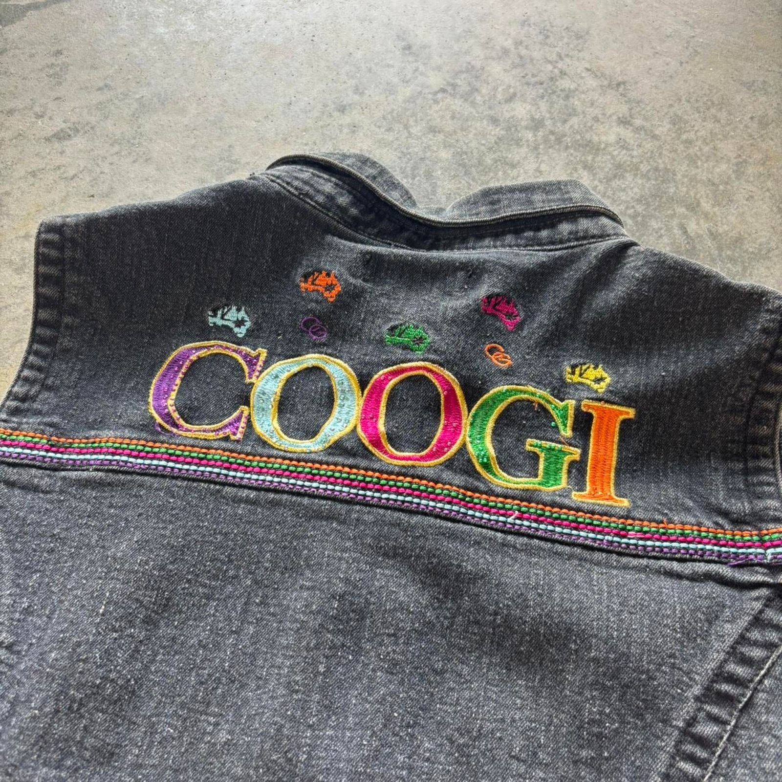 Coogi × Juicy Couture × Vintage Y2K Coogi Embroidered Denim Cropped Vest Size S / US 4 / IT 40 - 4 Thumbnail