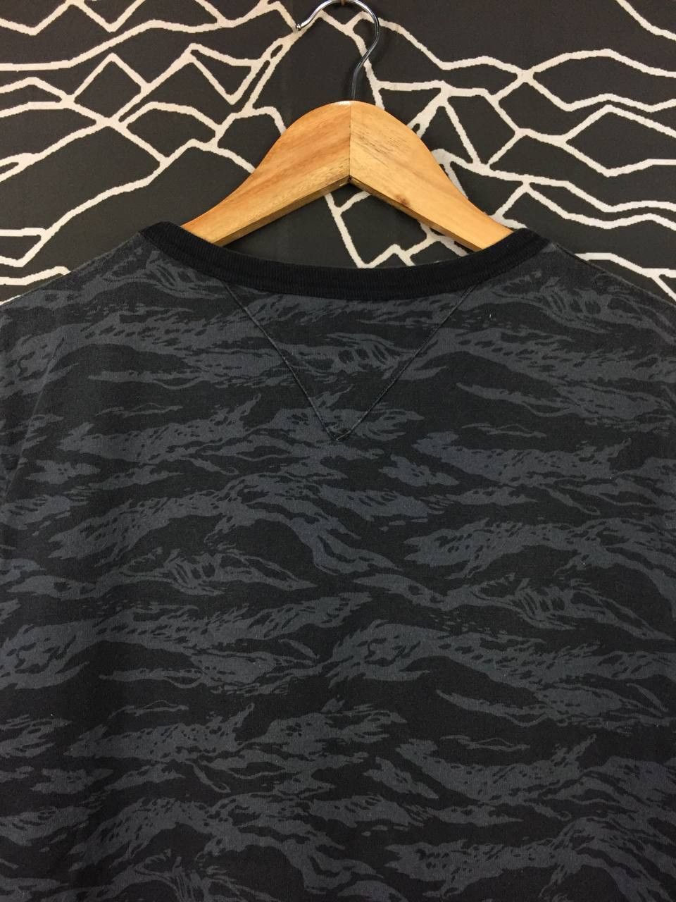 Japanese Brand Yak Pak Brooklyn NY Box Logo Camouflage Tee Size S Size US S / EU 44-46 / 1 - 10 Thumbnail