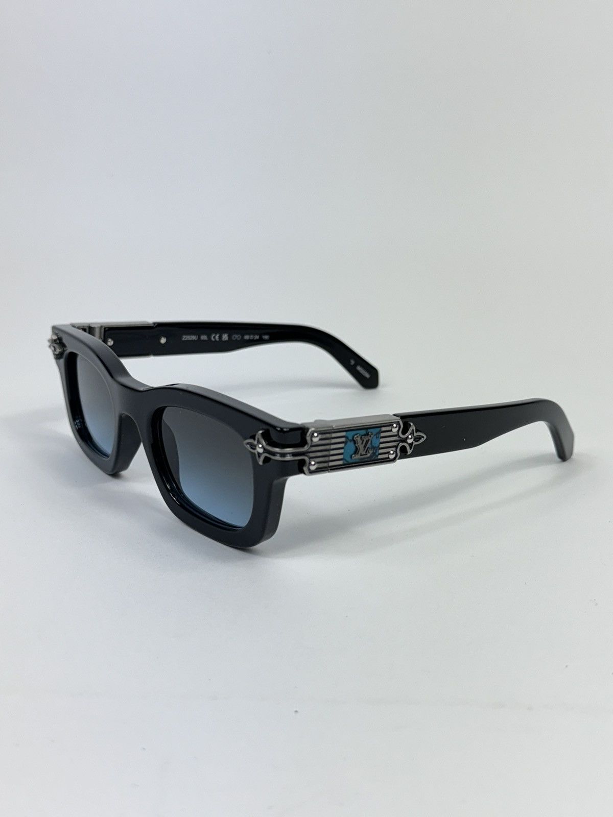 Louis Vuitton PHARRELL WILLIAMS LV ARABESQUE SUNGLASSES Size ONE SIZE - 2 Thumbnail