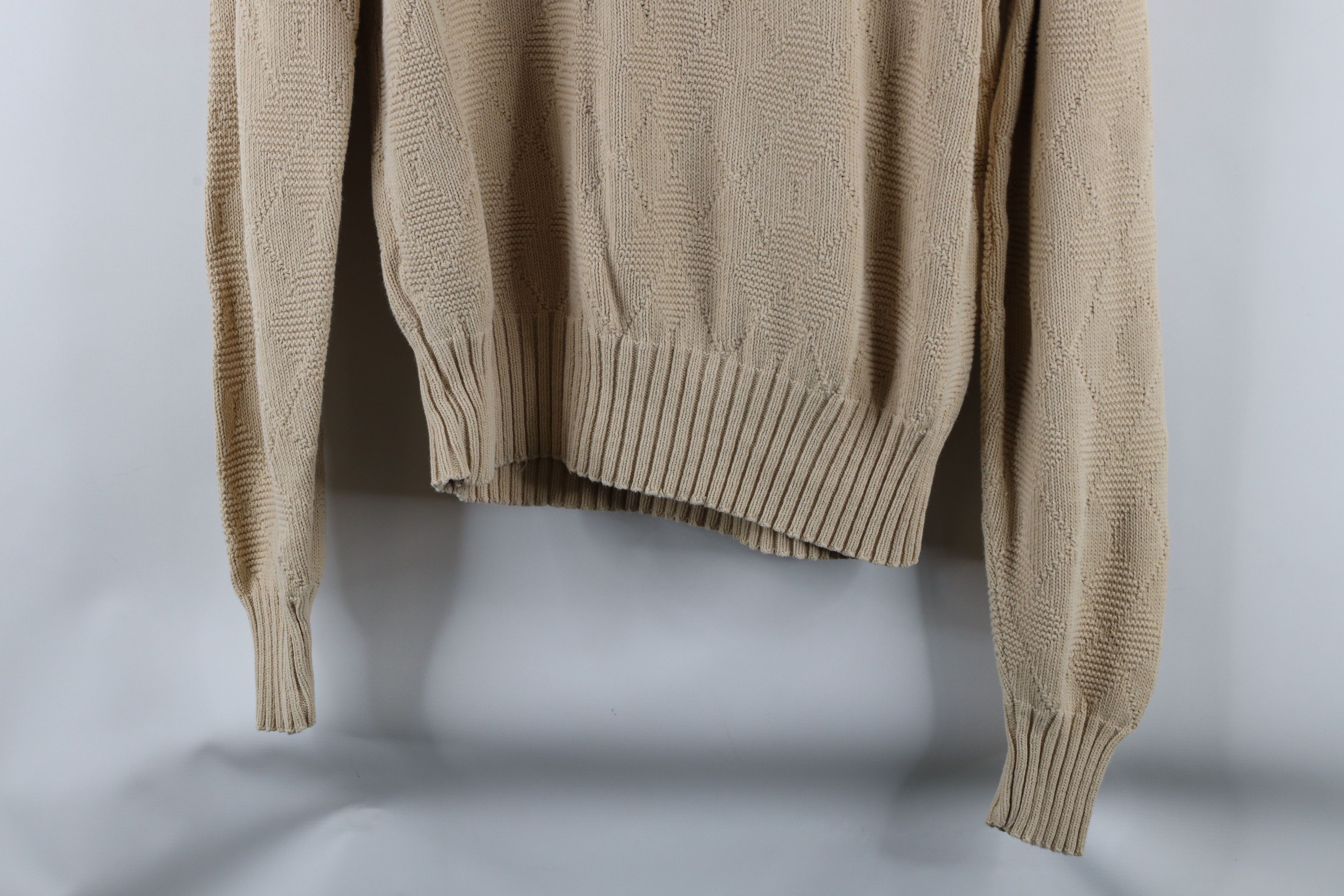Vintage Vintage 90s Streetwear Diamond Knit V-Neck Sweater Beige Size L / US 10 / IT 46 - 11 Thumbnail