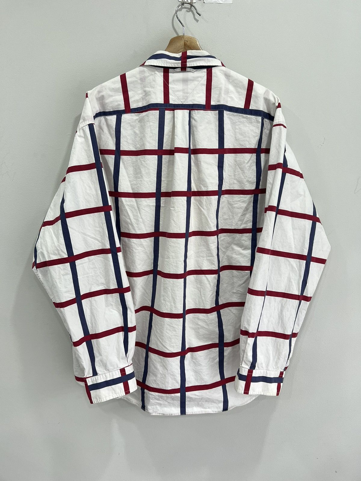 Vintage Vintage 90s Tommy Hilfiger Striped Button Up Shirt Size US XL / EU 56 / 4 - 3 Thumbnail